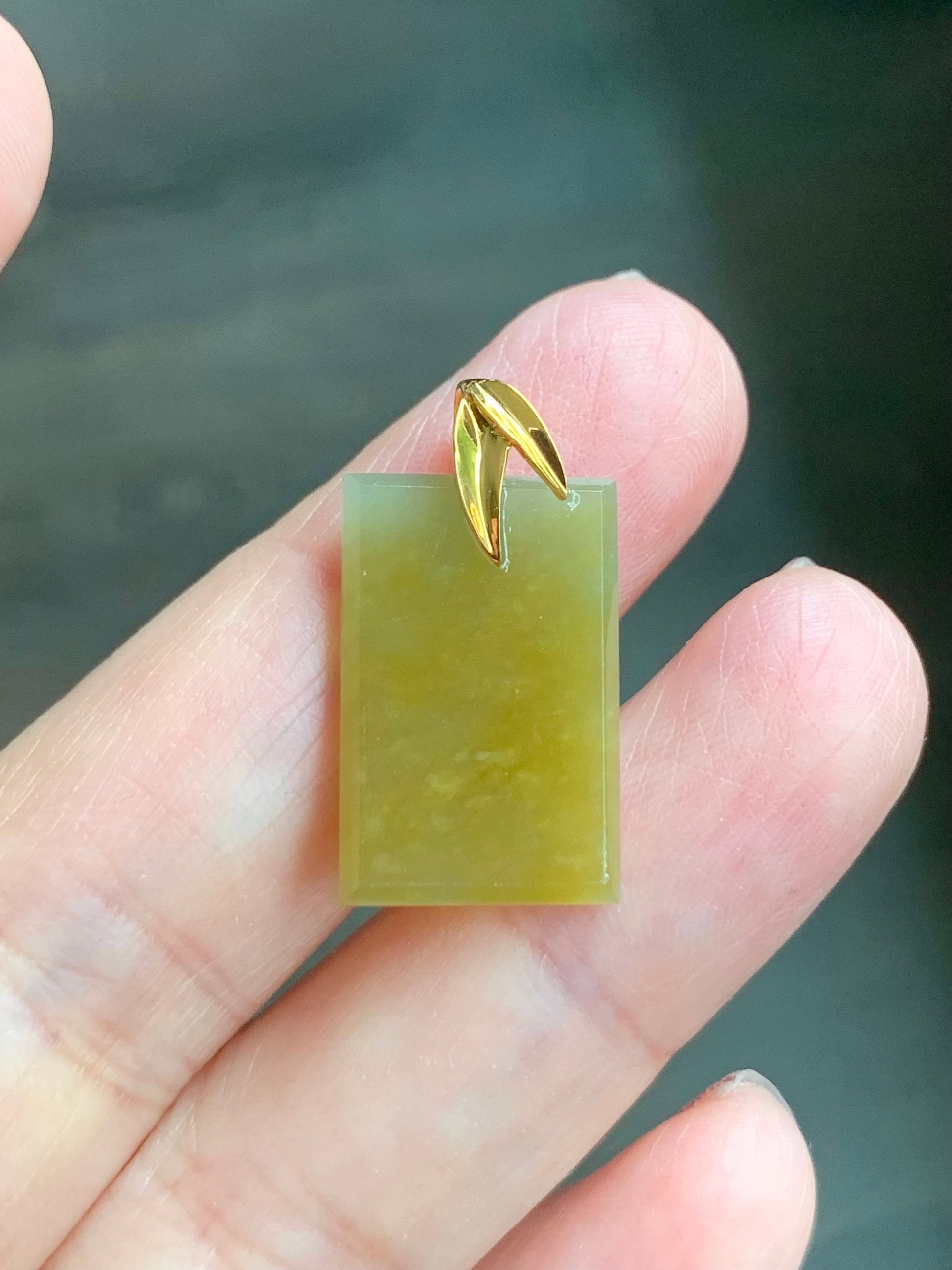 Certified Natural Guatemalan Icy Translucent Vibrant Yellow Jadeite Wu Shi Pai Pendant 18K Yellow Gold Bamboo Leaf 天然冰危老种浓黄翡翠无事牌竹叶镶嵌吊坠 063