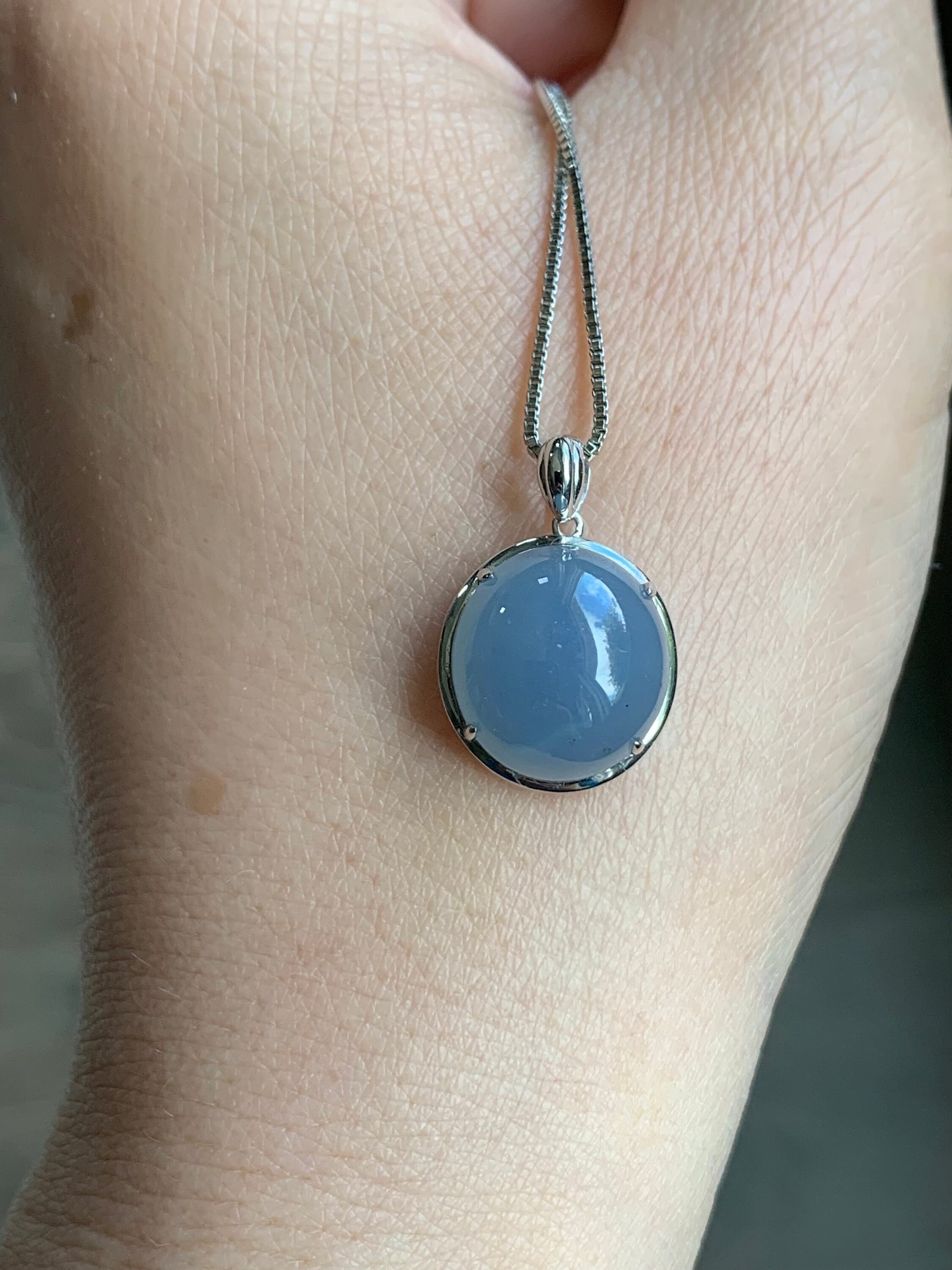 Certified Natural Guatemalan Icy Translucent Rich Blue Jadeite Large Oval Pendant 18K White Gold 天然冰危蓝紫翡翠椭圆蛋面镶嵌吊坠 7052
