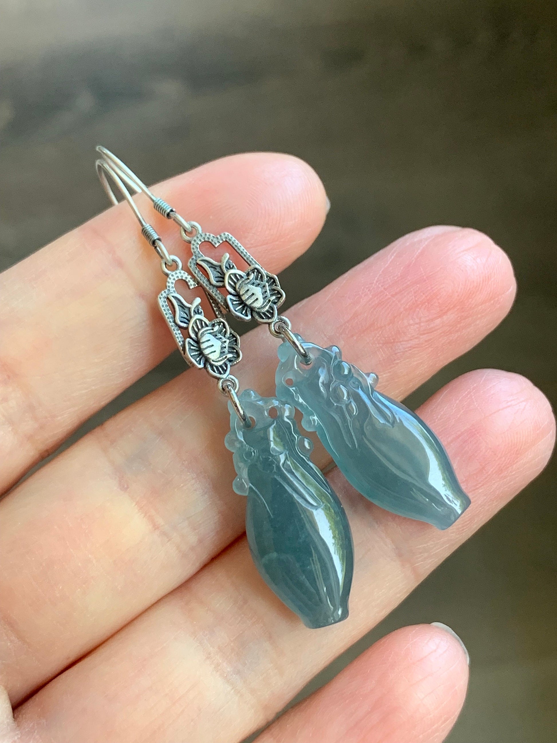 Natural Guatemalan Icy Translucent Gelatinous Dark Dusty Blue Jadeite Carved Flower Vase Dangle Earrings Sterling Silver 天然冰胶危蓝翡翠宝瓶银耳钩