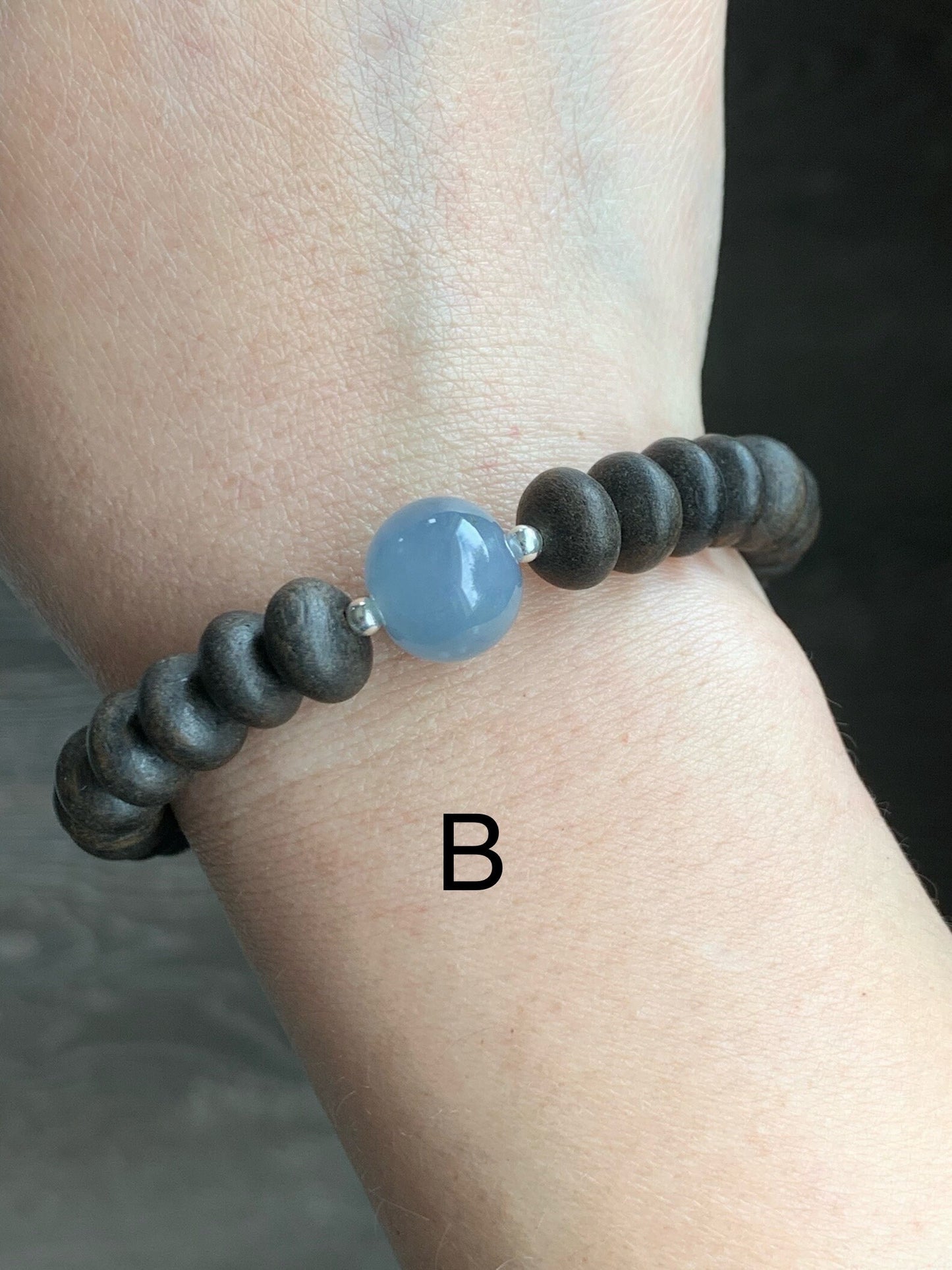 Natural Guatemalan Icy Translucent Gelatinous Dusty Blue Jadeite Apple Bead Agarwood Sterling Silver Beaded Bracelet 7” 天然冰胶危蓝翡翠苹果珠土沉香鼓珠手串