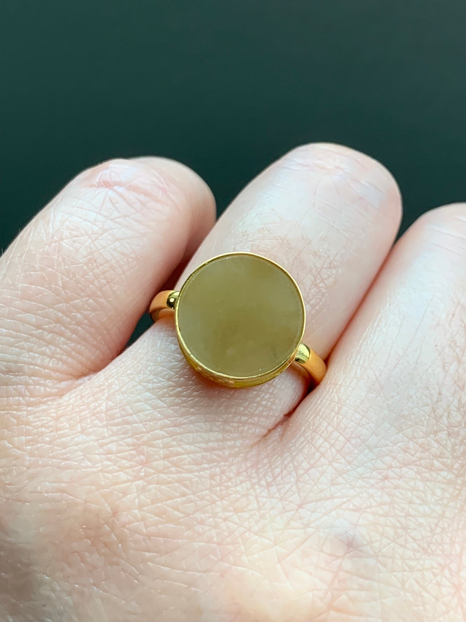 Certified Natural Burmese Icy Translucent Yellow Jadeite Round Wu Shi Pai Disc Ring Size 7.25 18K Yellow Gold 4.2g 天然老种缅甸冰黄翡翠无事牌镶嵌戒指 7042