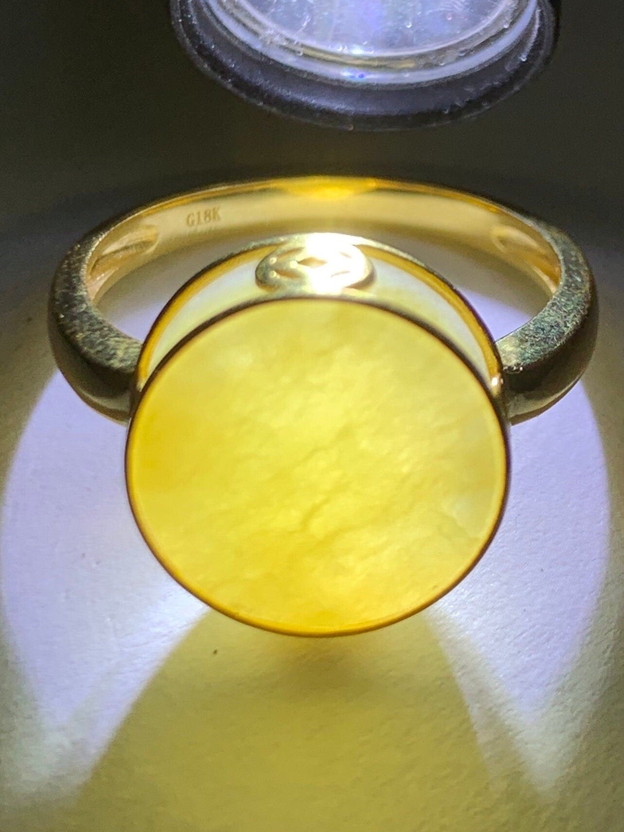 Certified Natural Burmese Icy Translucent Yellow Jadeite Round Wu Shi Pai Disc Ring Size 7.25 18K Yellow Gold 4.2g 天然老种缅甸冰黄翡翠无事牌镶嵌戒指 7042
