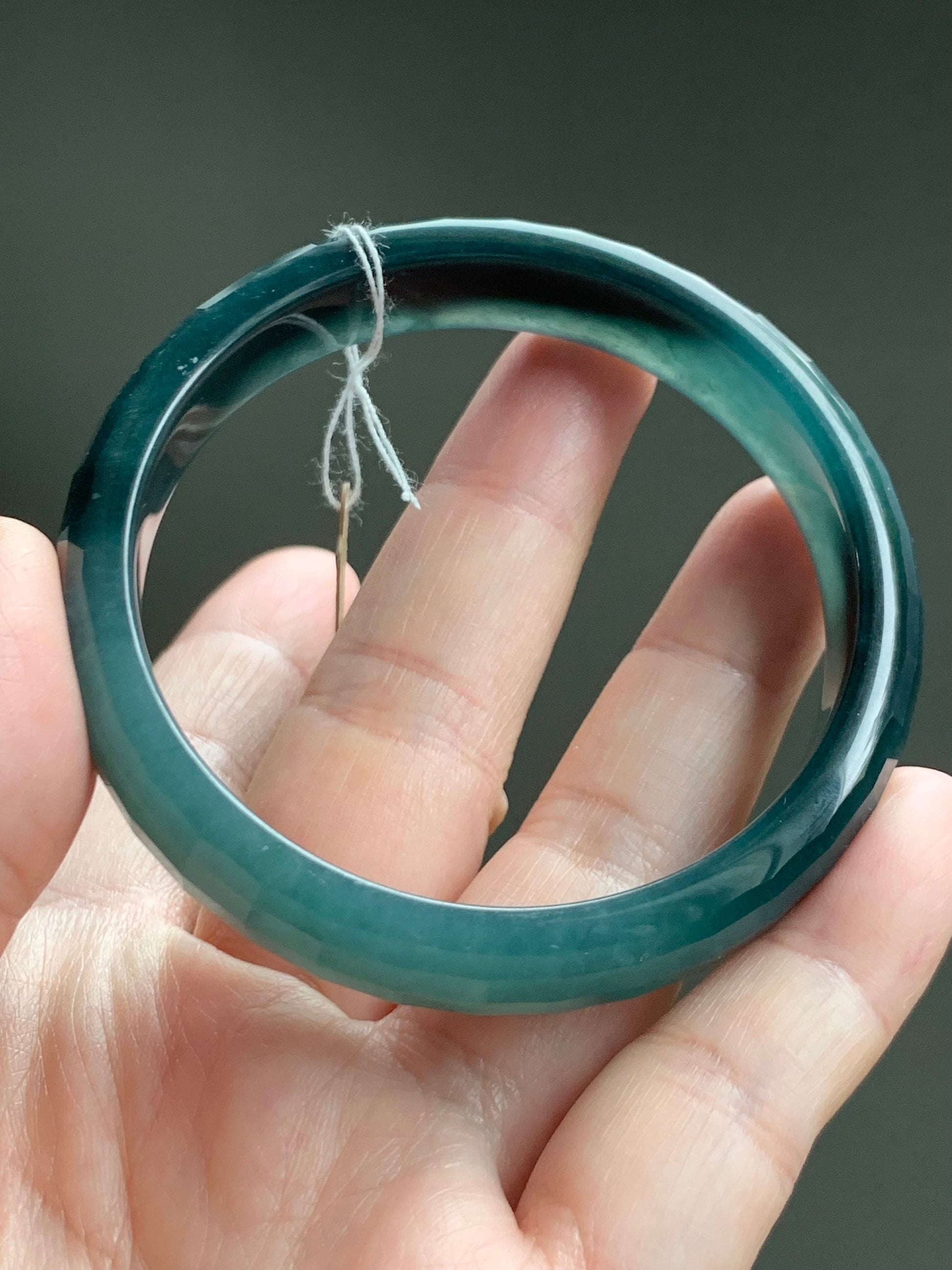 Certified Natural Guatemalan Icy Translucent Dark Blue Jeans Jadeite Faceted Bangle Bracelet 56.5mm 11.4x6.3mm 40.4g 天然老种冰危牛仔蓝翡翠正圈切割面手镯 7088