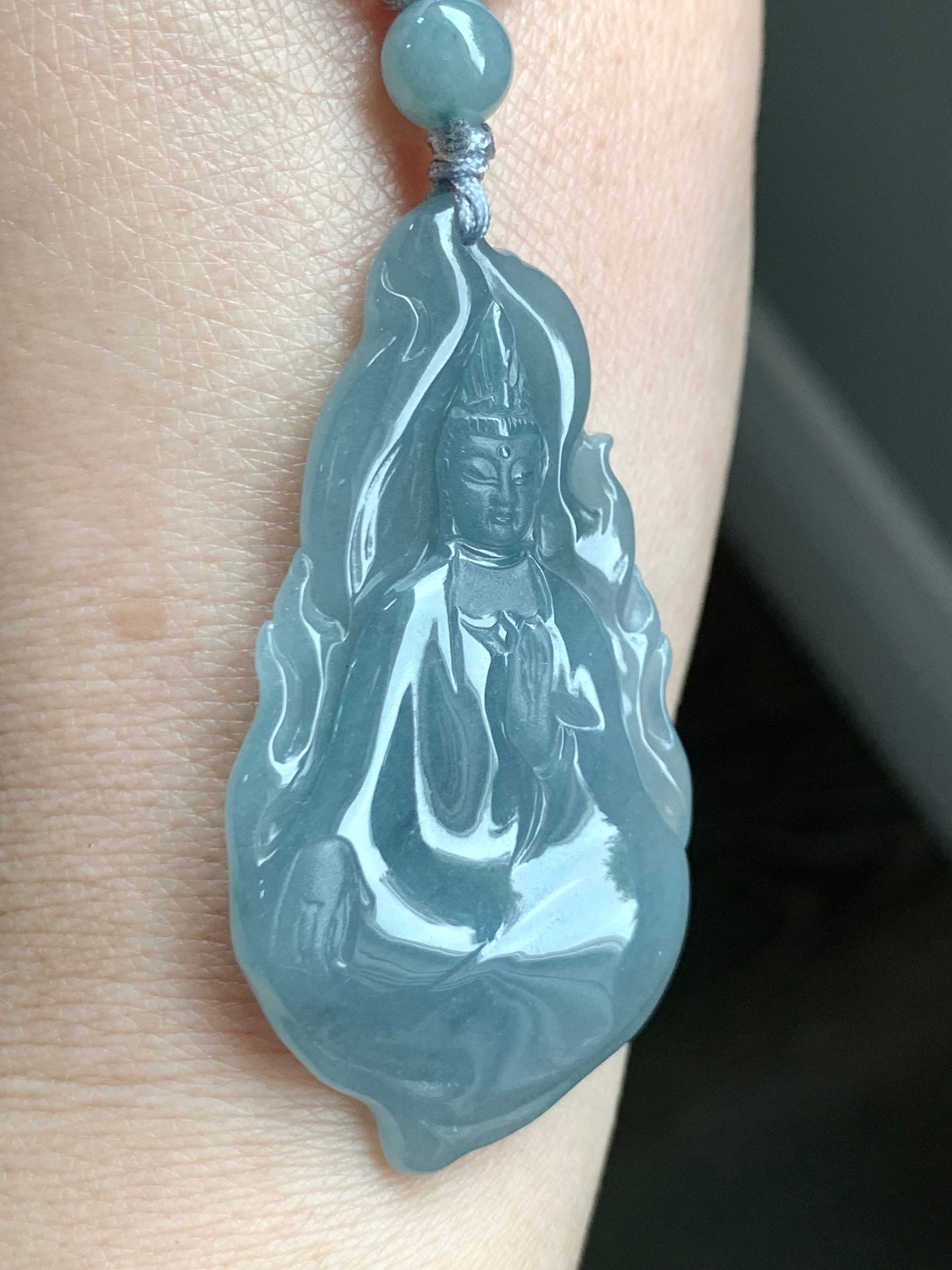Natural Guatemalan Icy Highly Translucent Gelatinous Blue Jadeite Guanyin Pendant 18K White Gold Bail 天然冰胶危蓝翡翠自在观音吊坠
