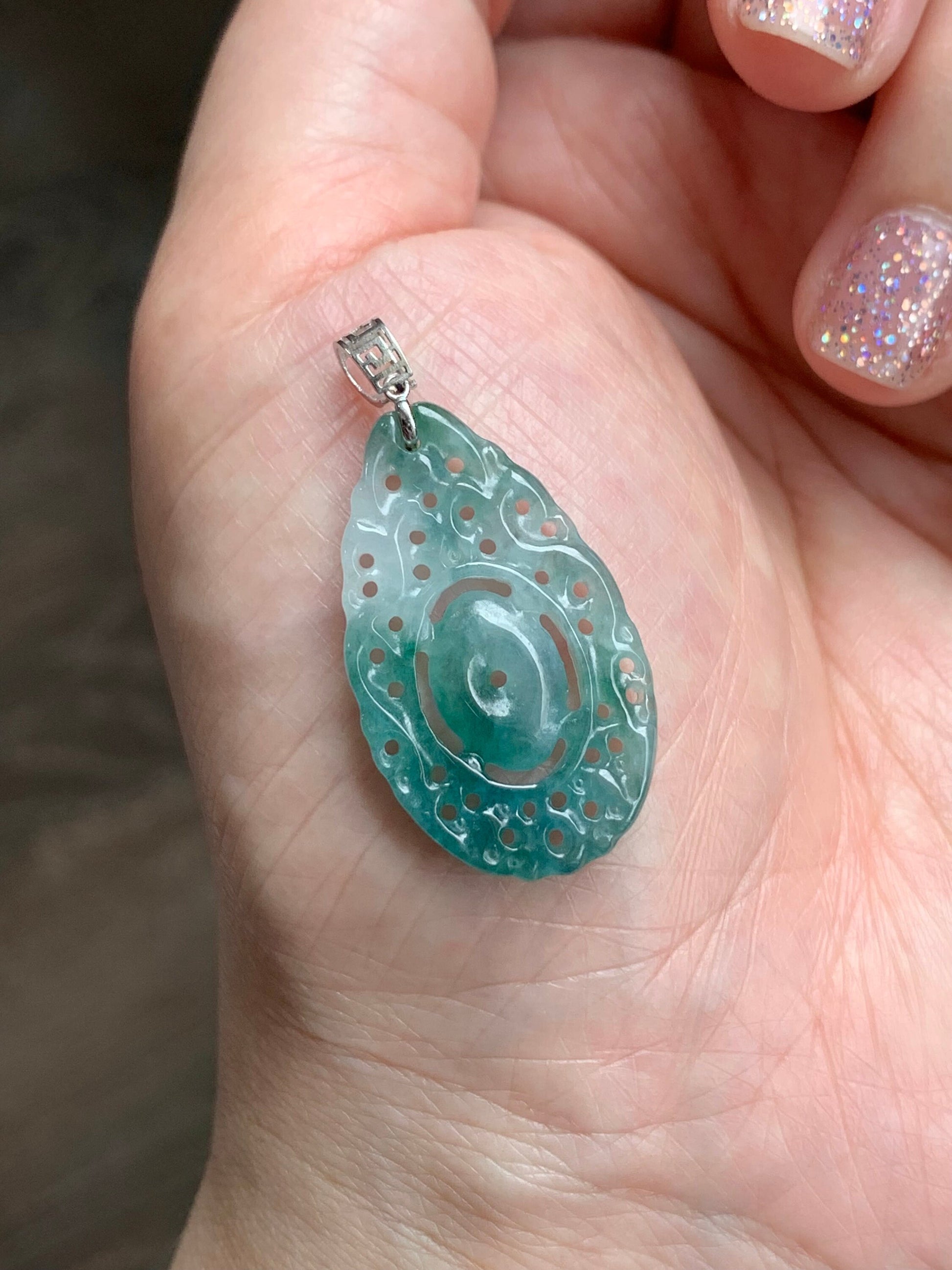 Natural Burmese Icy Translucent Gelatinous Teal Green Marbled Jadeite Engraved Teardrop Pendant 18K White Gold Bail 天然缅甸冰胶飘蓝花翡翠仿古雕水滴镶嵌吊坠
