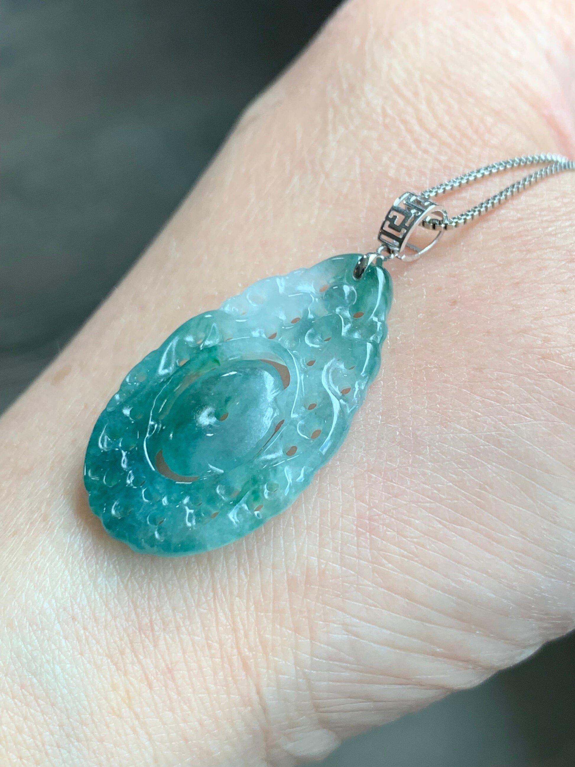 Natural Burmese Icy Translucent Gelatinous Teal Green Marbled Jadeite Engraved Teardrop Pendant 18K White Gold Bail 天然缅甸冰胶飘蓝花翡翠仿古雕水滴镶嵌吊坠