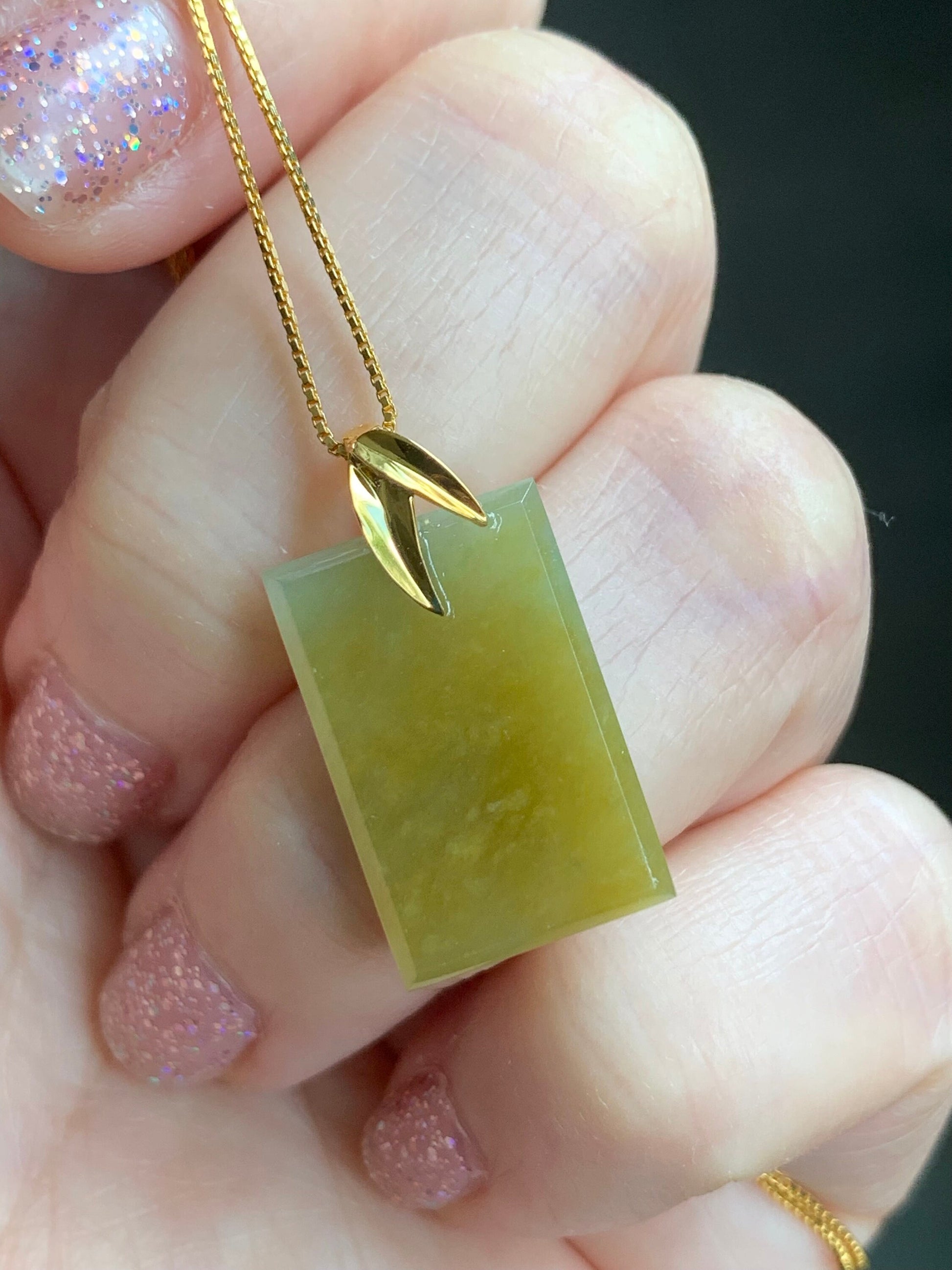 Certified Natural Guatemalan Icy Translucent Vibrant Yellow Jadeite Wu Shi Pai Pendant 18K Yellow Gold Bamboo Leaf 天然冰危老种浓黄翡翠无事牌竹叶镶嵌吊坠 063