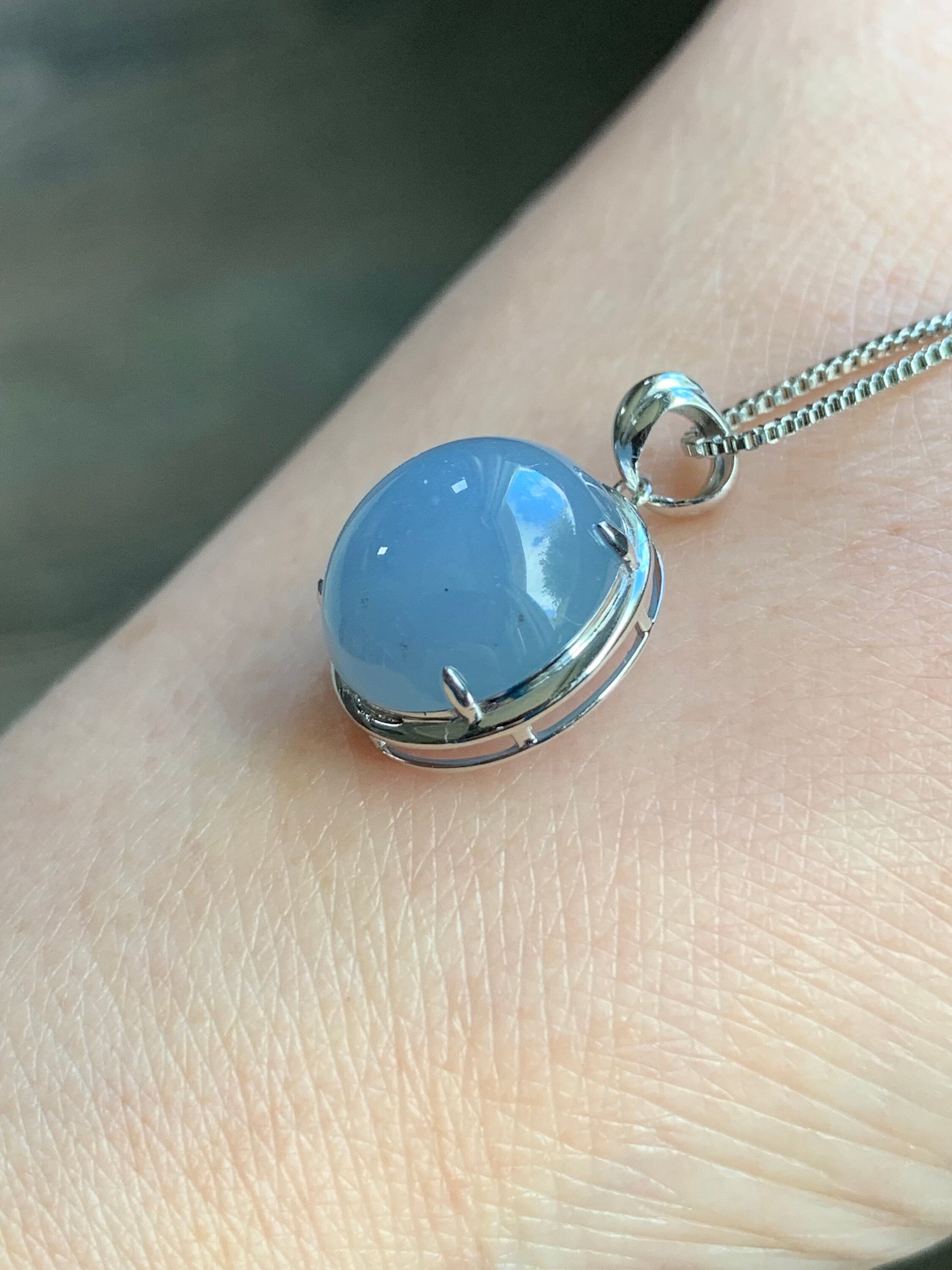 Certified Natural Guatemalan Icy Translucent Rich Blue Jadeite Large Oval Pendant 18K White Gold 天然冰危蓝紫翡翠椭圆蛋面镶嵌吊坠 7052