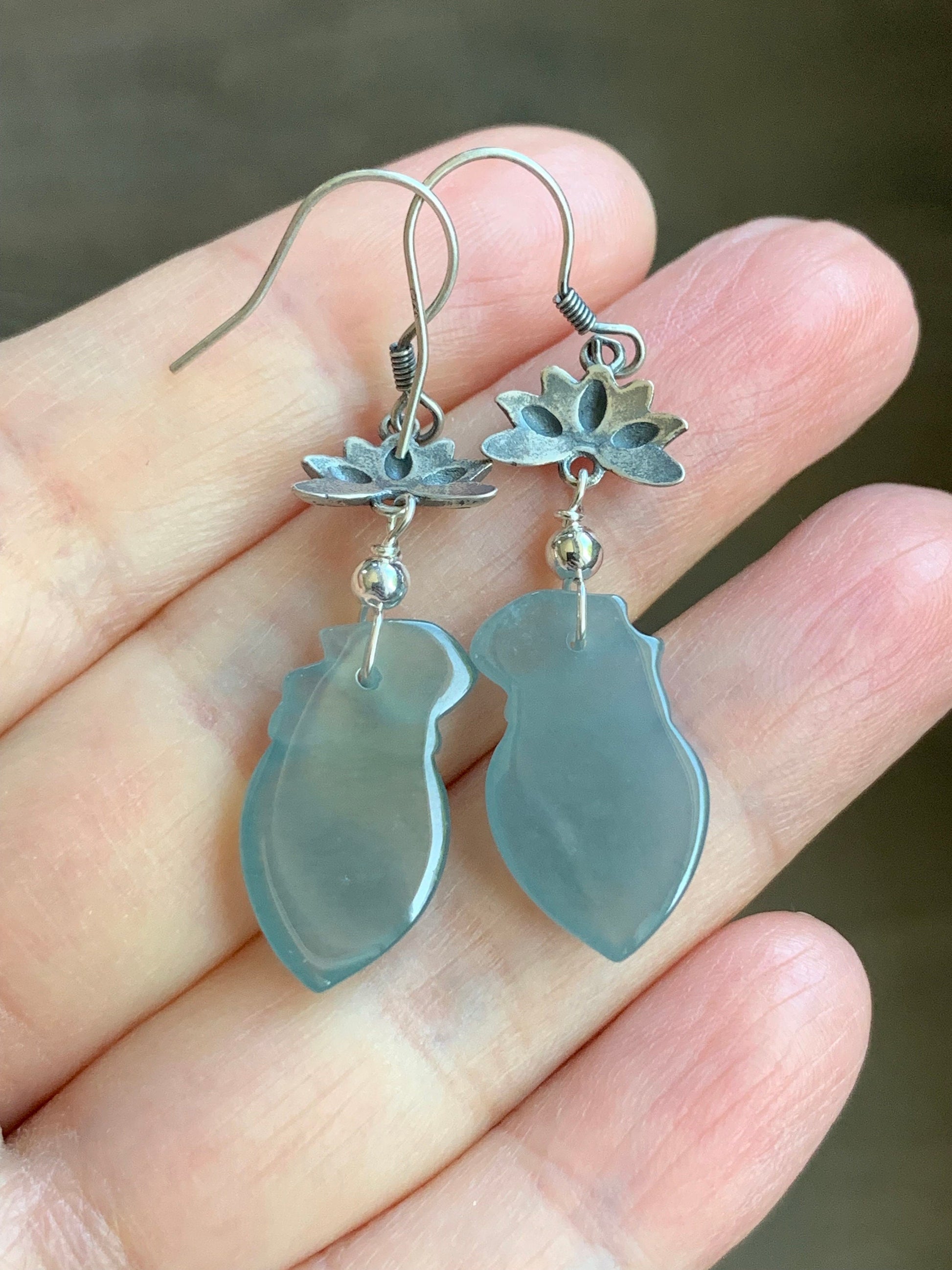 Natural Guatemalan Icy Translucent Gelatinous Light Blue Jadeite Carved Rabbit & Carrot Dangle Earrings Sterling Silver 天然冰胶危浅蓝翡翠胡萝卜兔银耳钩