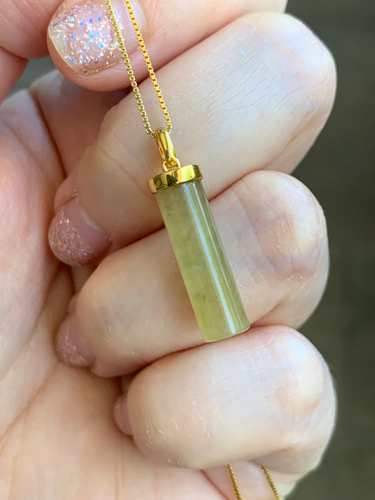Certified Natural Burmese Icy Translucent Yellow Jadeite Pillar Cylinder Pendant 18K Yellow Gold 2.65g 天然缅甸冰黄翡翠圆柱镶嵌吊坠 7037