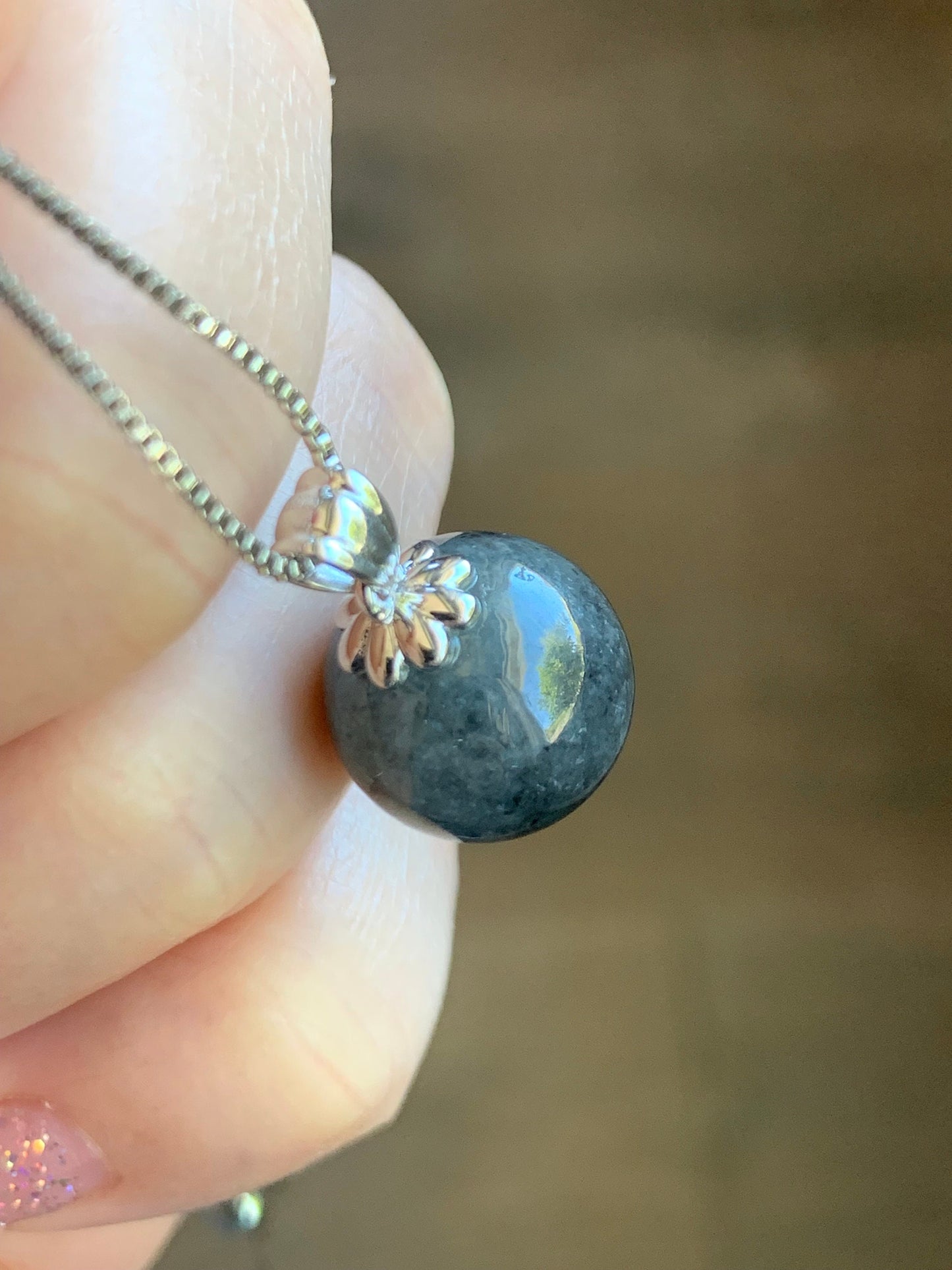 Certified Natural Burmese Grade A Icy Translucent Gelatinous Dark Wuji Jadeite Sphere Bead Pendant 18K White Gold Bail 天然缅甸冰胶翡翠单珠镶嵌吊坠 7048