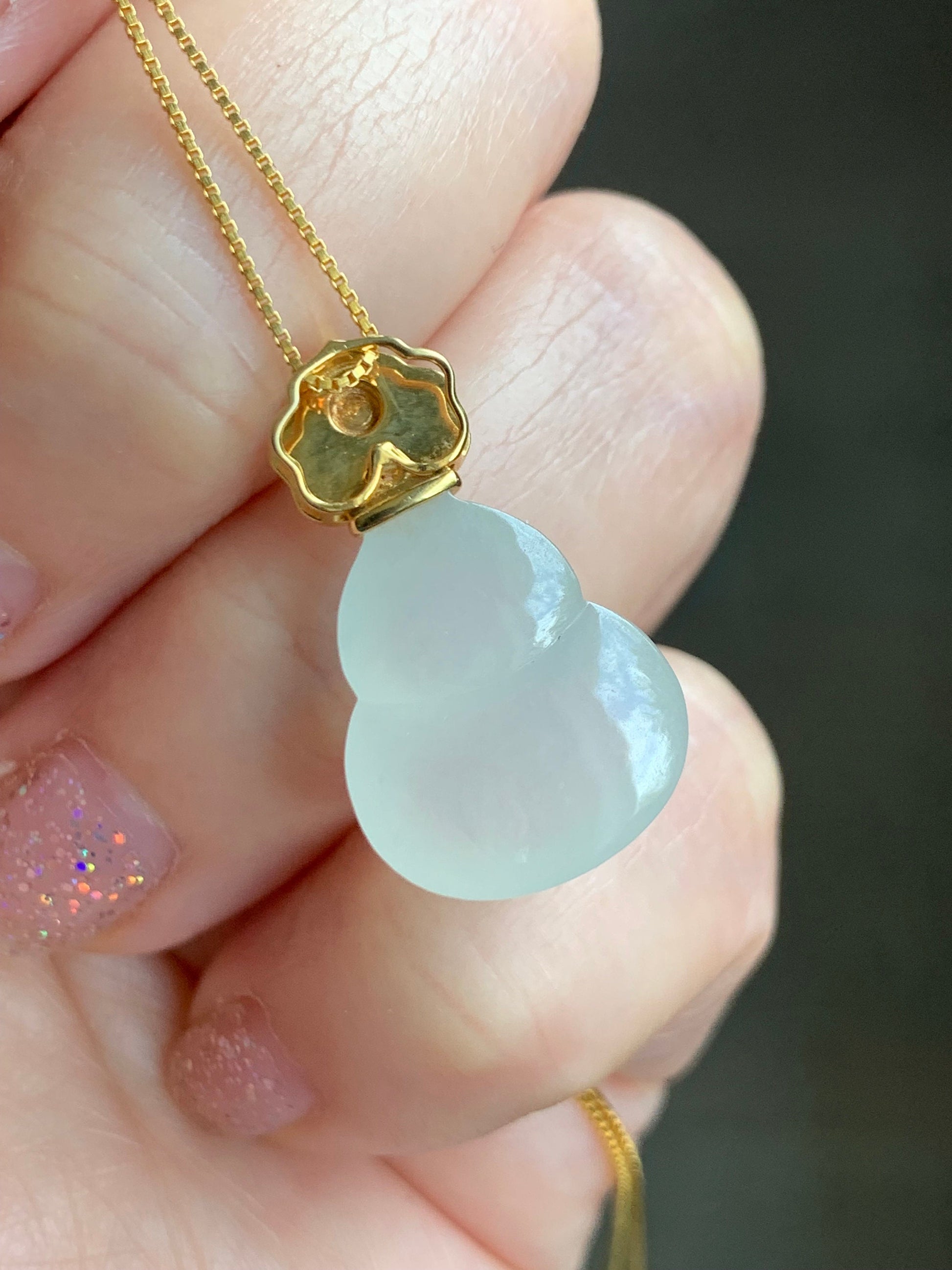 Certified Natural Burmese Icy Translucent Gelatinous White Jadeite Hulu Gourd Pendant Green Jadeite Ruyi Bail 18K Gold 天然缅甸老种起光翡翠葫芦镶嵌吊坠 7119
