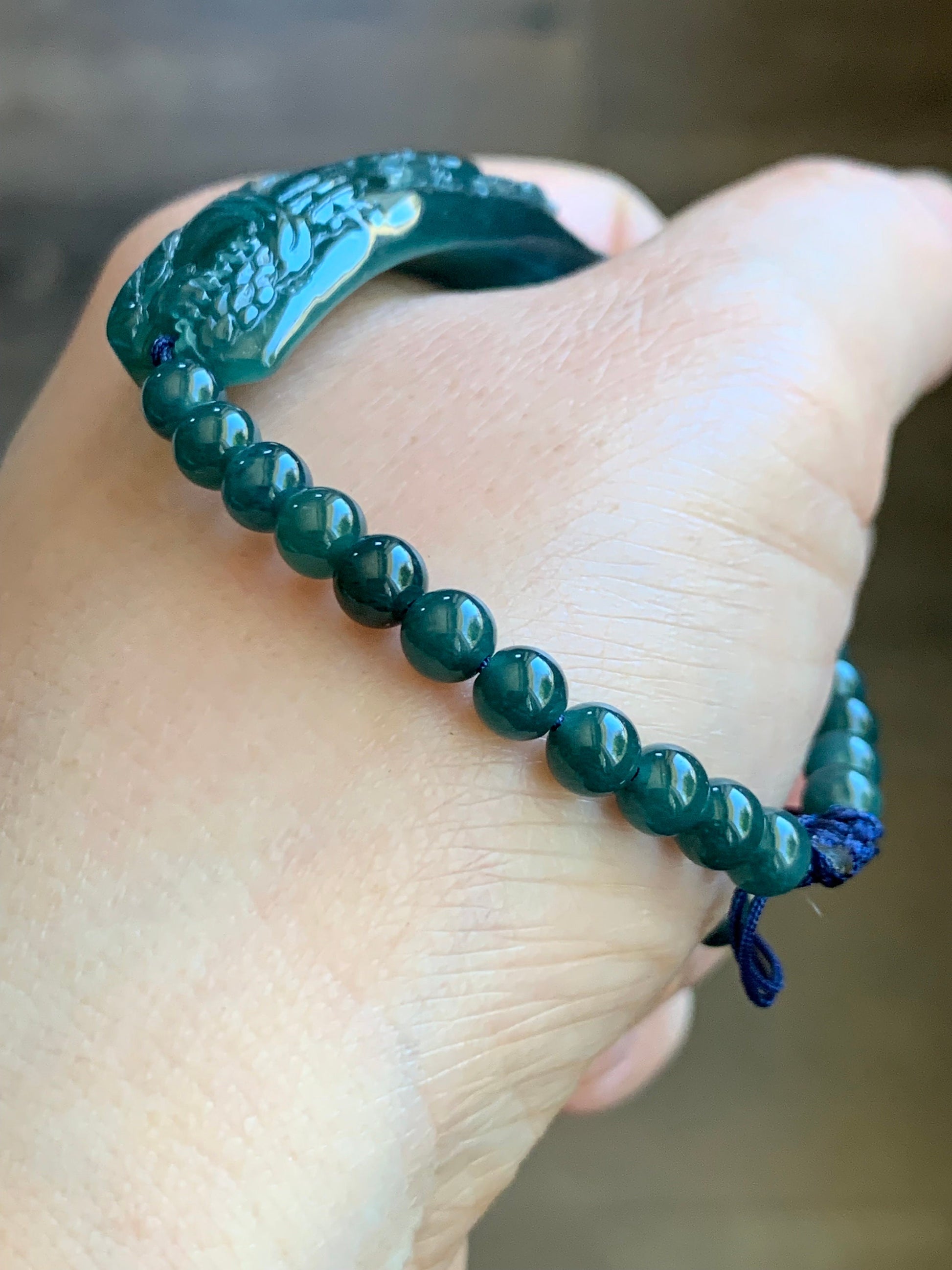 Natural Guatemalan Icy Translucent Gelatinous Deep Teal Blue Purple Marbled Jadeite Shan Shui Cuff Beaded Bracelet 6.75” 15g 天然冰危湖水绿翡翠山水牌手串