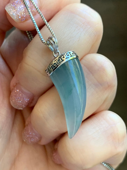 Certified Natural Guatemalan Icy Translucent Gelatinous Light Blue Marbled Jadeite Dragon Tooth Pendant 18K White Gold 天然缅甸老种冰胶淡蓝飘花翡翠龙牙镶嵌吊坠