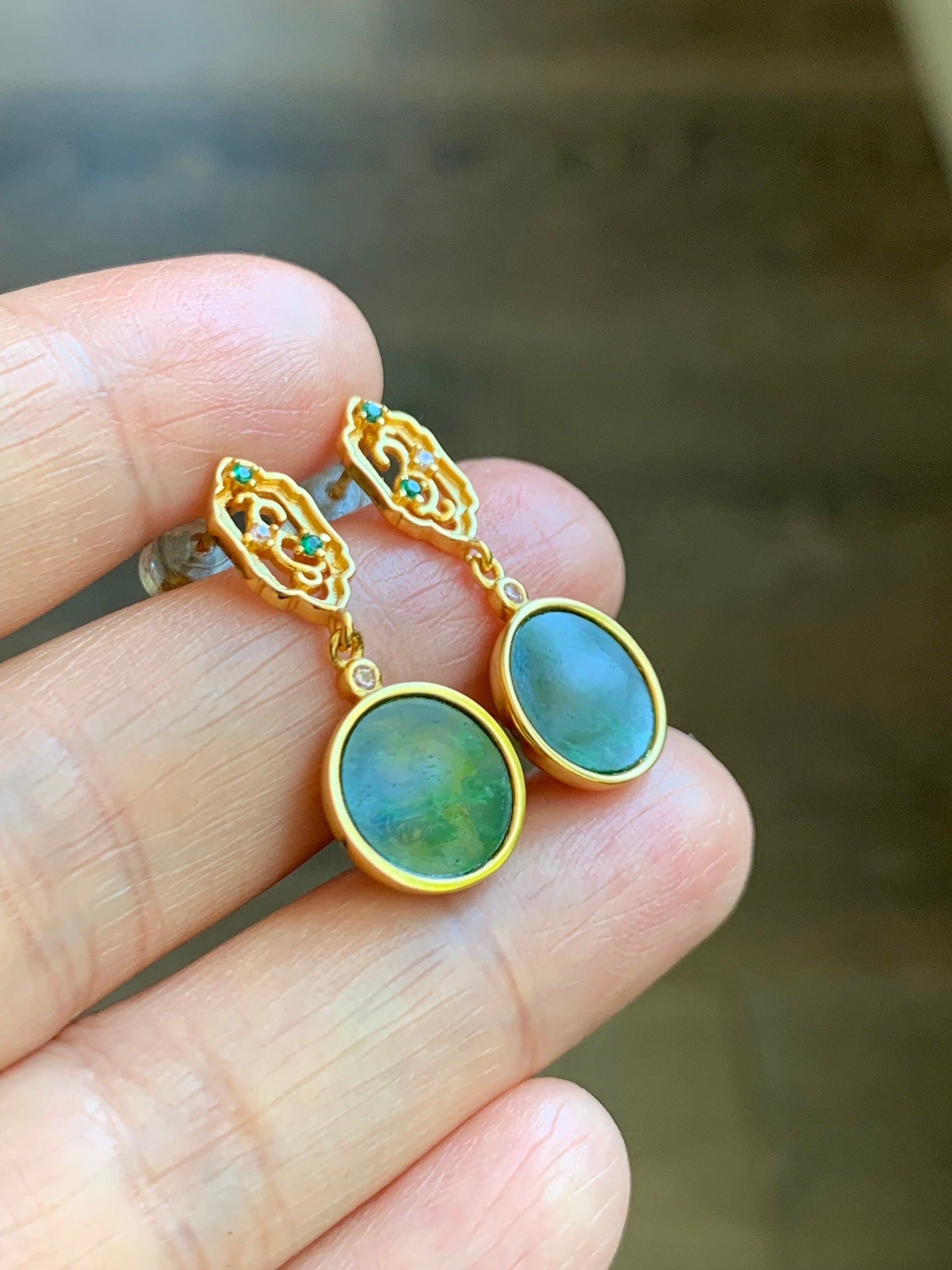 Certified Natural Burmese Icy Vibrant Green Jadeite Coin Dangle Stud Earrings S925 Sterling Silver Yellow Gold Overlay 天然缅甸花青翡翠银镶耳钉 7120