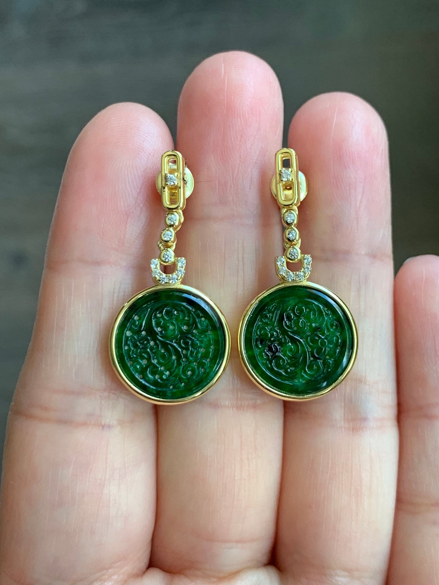 Certified Natural Burmese Grade A Icy Rich Green Jadeite Engraved Coin Dangle Earrings Sterling Silver YG Overlay 天然缅甸冰浓绿翡翠仿古雕银镶耳环 7121