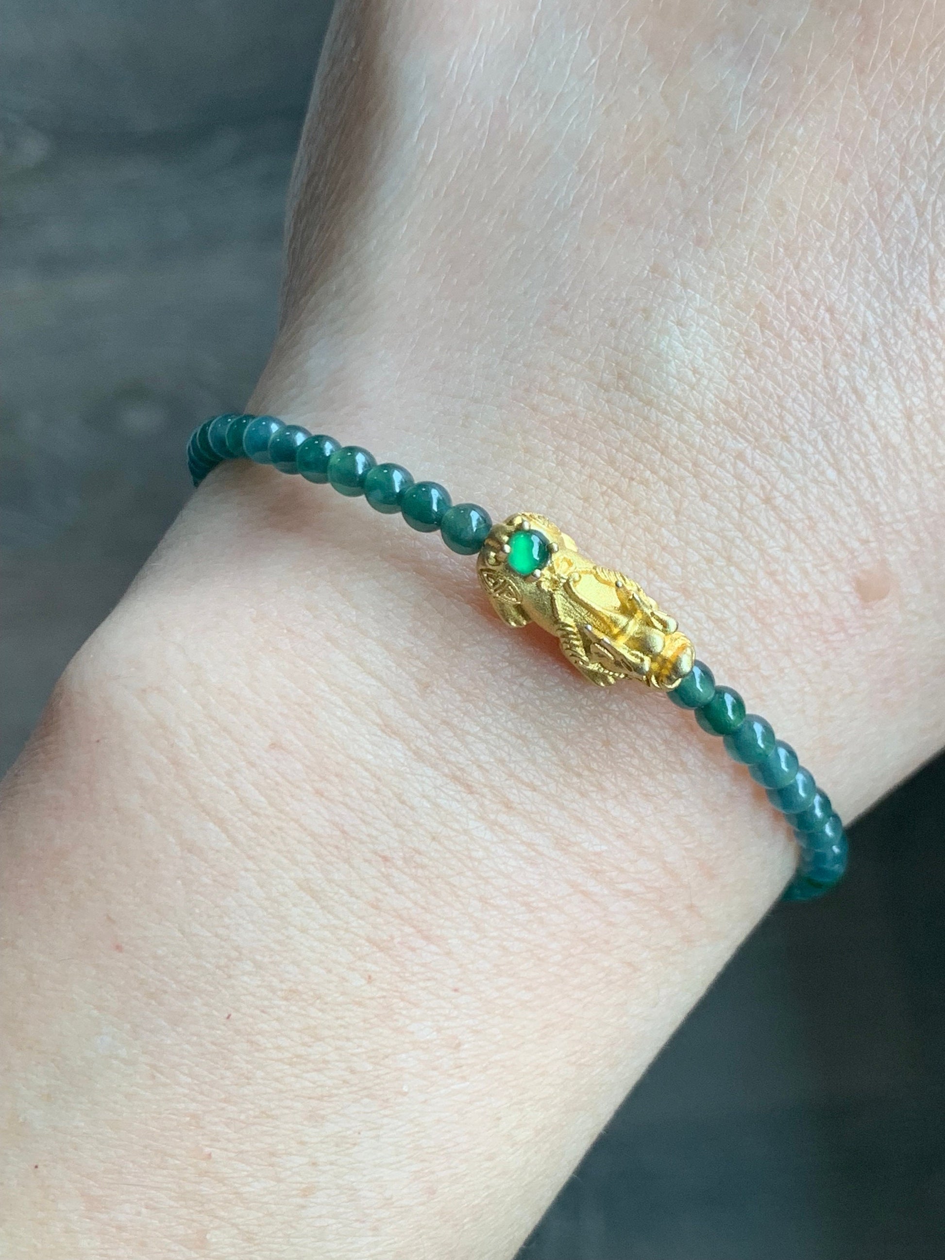 Natural Guatemalan Icy Translucent Vibrant Green Jadeite Pixiu Deep Teal Blue Beads Wire Bracelet Sterling Silver 6.5”-7.5” 天然冰危绿翡翠貔貅深蓝珠银手链