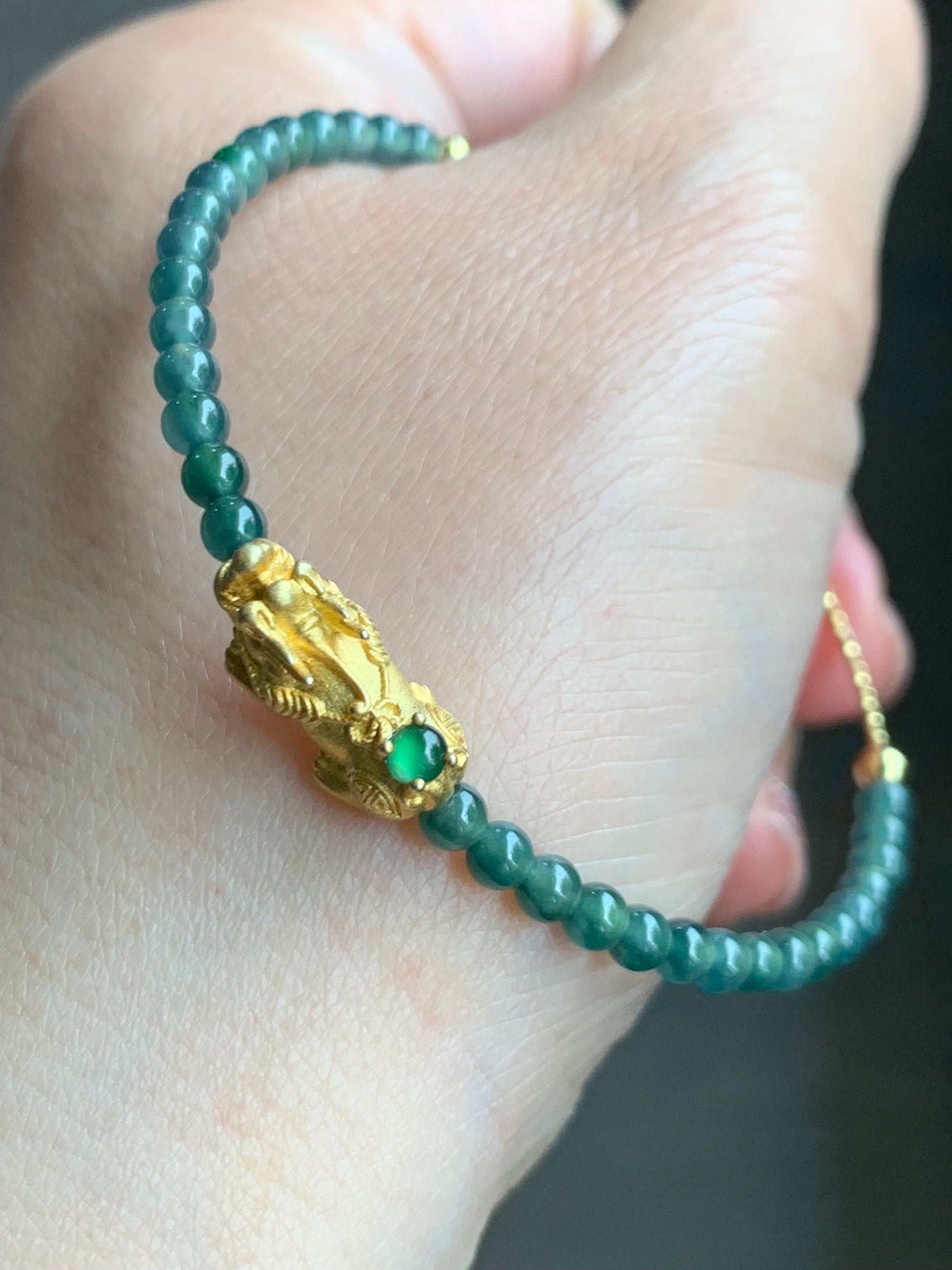 Natural Guatemalan Icy Translucent Vibrant Green Jadeite Pixiu Deep Teal Blue Beads Wire Bracelet Sterling Silver 6.5”-7.5” 天然冰危绿翡翠貔貅深蓝珠银手链