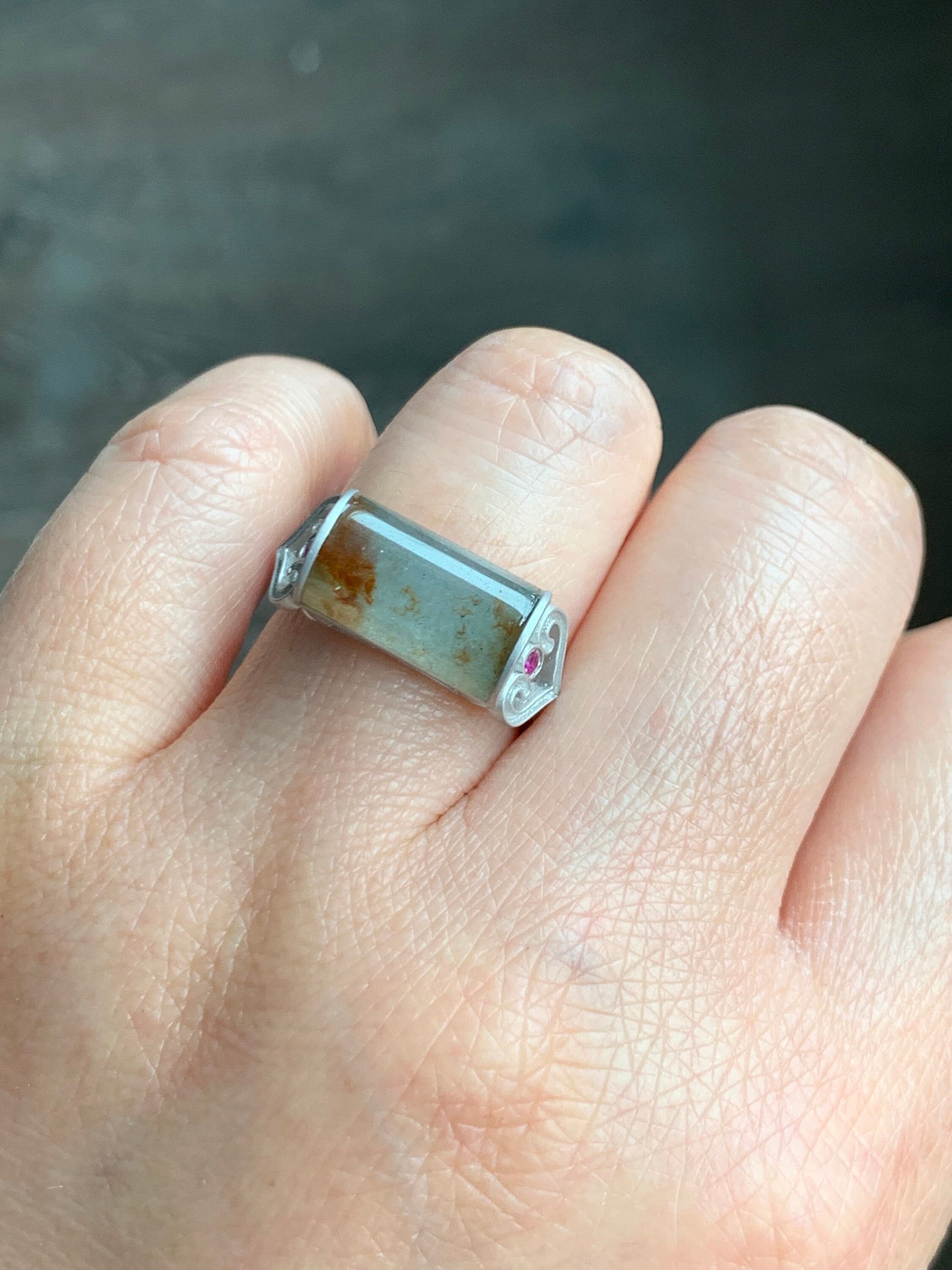 Certified Natural Burmese Light Green & Red Marbled Jadeite Saddle Ruby Ruyi Ring Sterling Silver Size 7.25 4.56g 天然缅甸冰晴飘红翡翠马鞍红宝石订制银镶戒指 7044