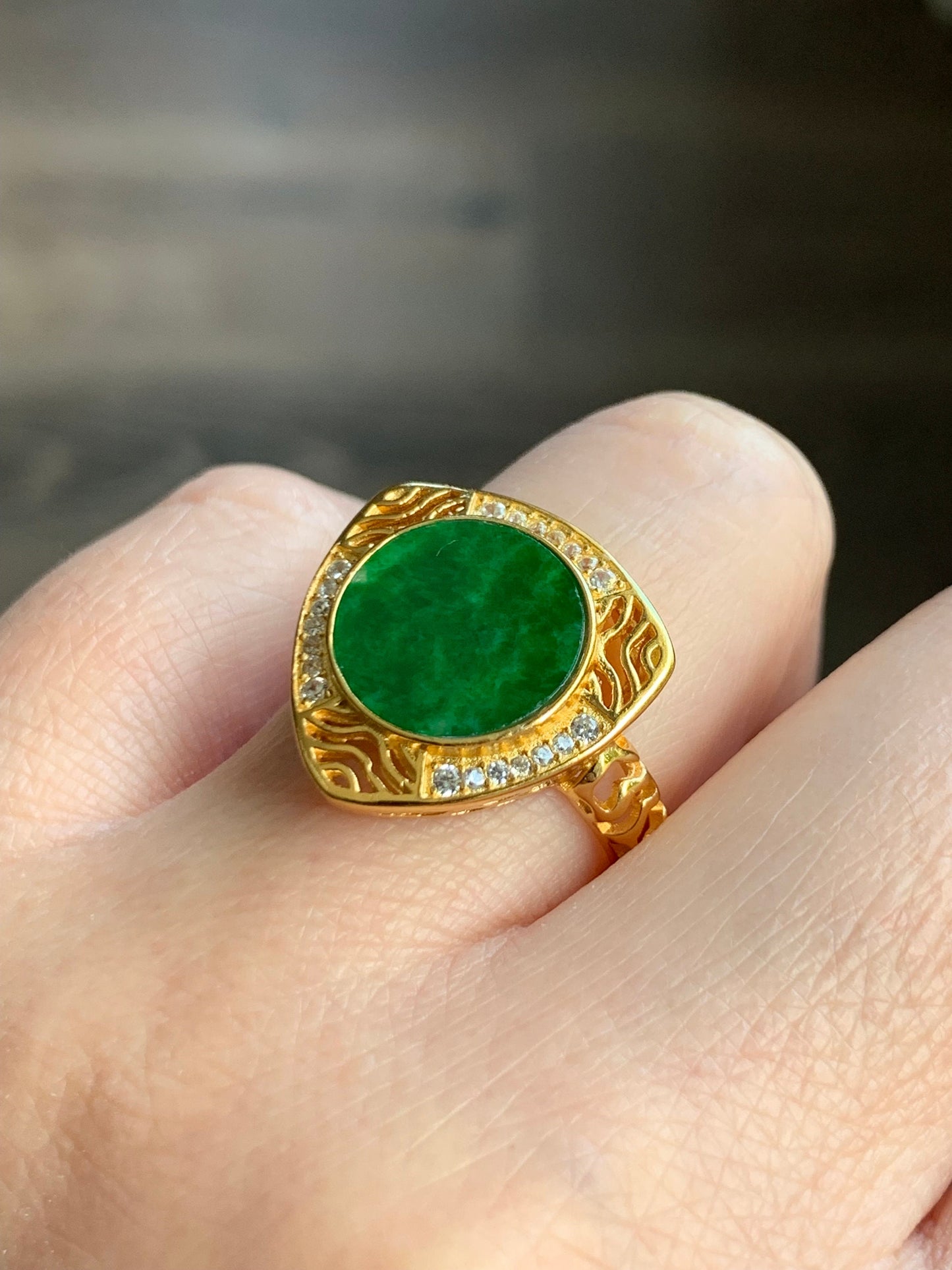 Natural Burmese Grade A Icy Translucent Vibrant Green Jadeite Triangle Ring S925 Sterling Silver Size 8 Adjustable 5g 天然缅甸阳绿花青翡翠银镶戒指 HQ150