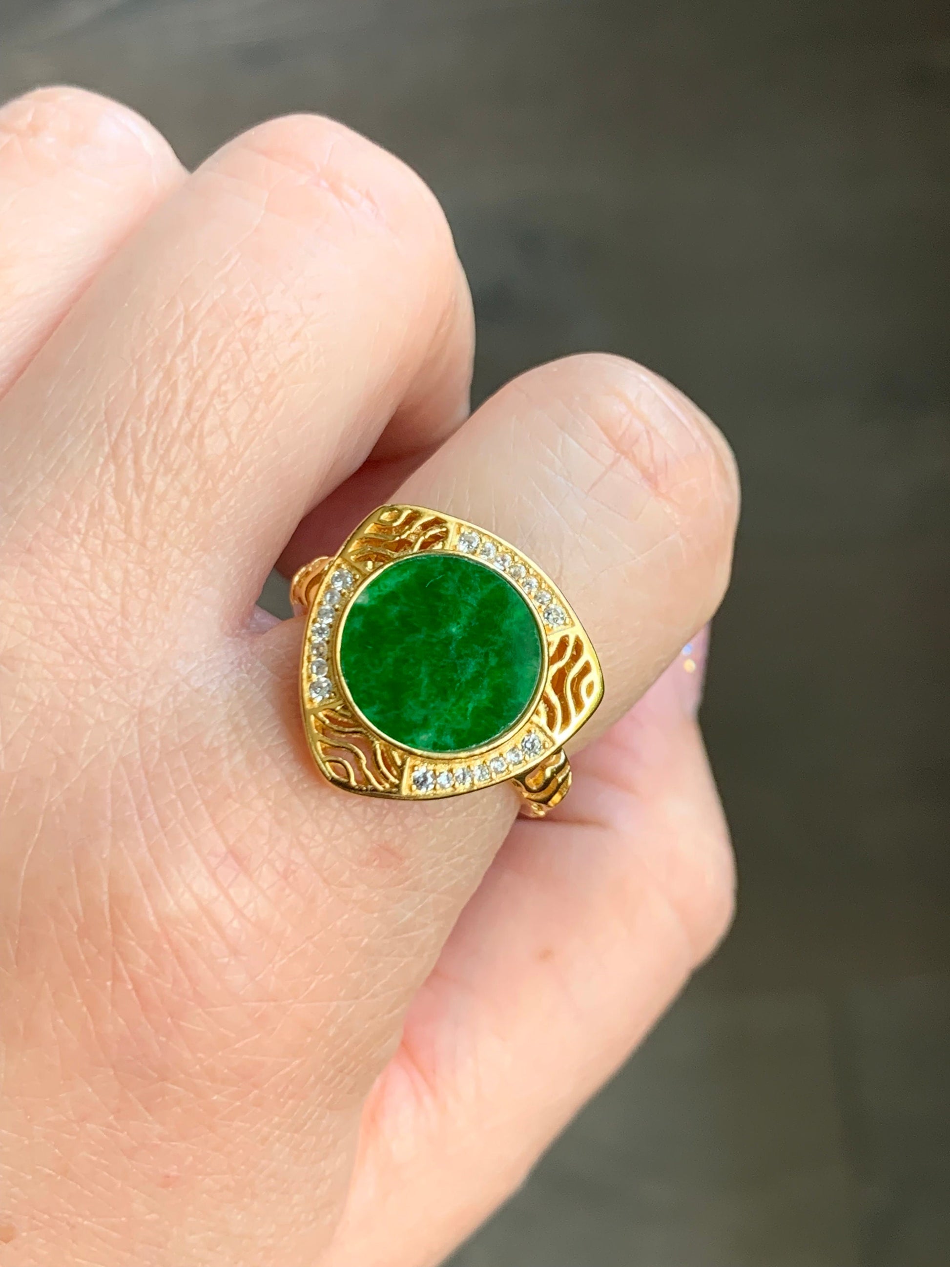 Natural Burmese Grade A Icy Translucent Vibrant Green Jadeite Triangle Ring S925 Sterling Silver Size 8 Adjustable 5g 天然缅甸阳绿花青翡翠银镶戒指 HQ150