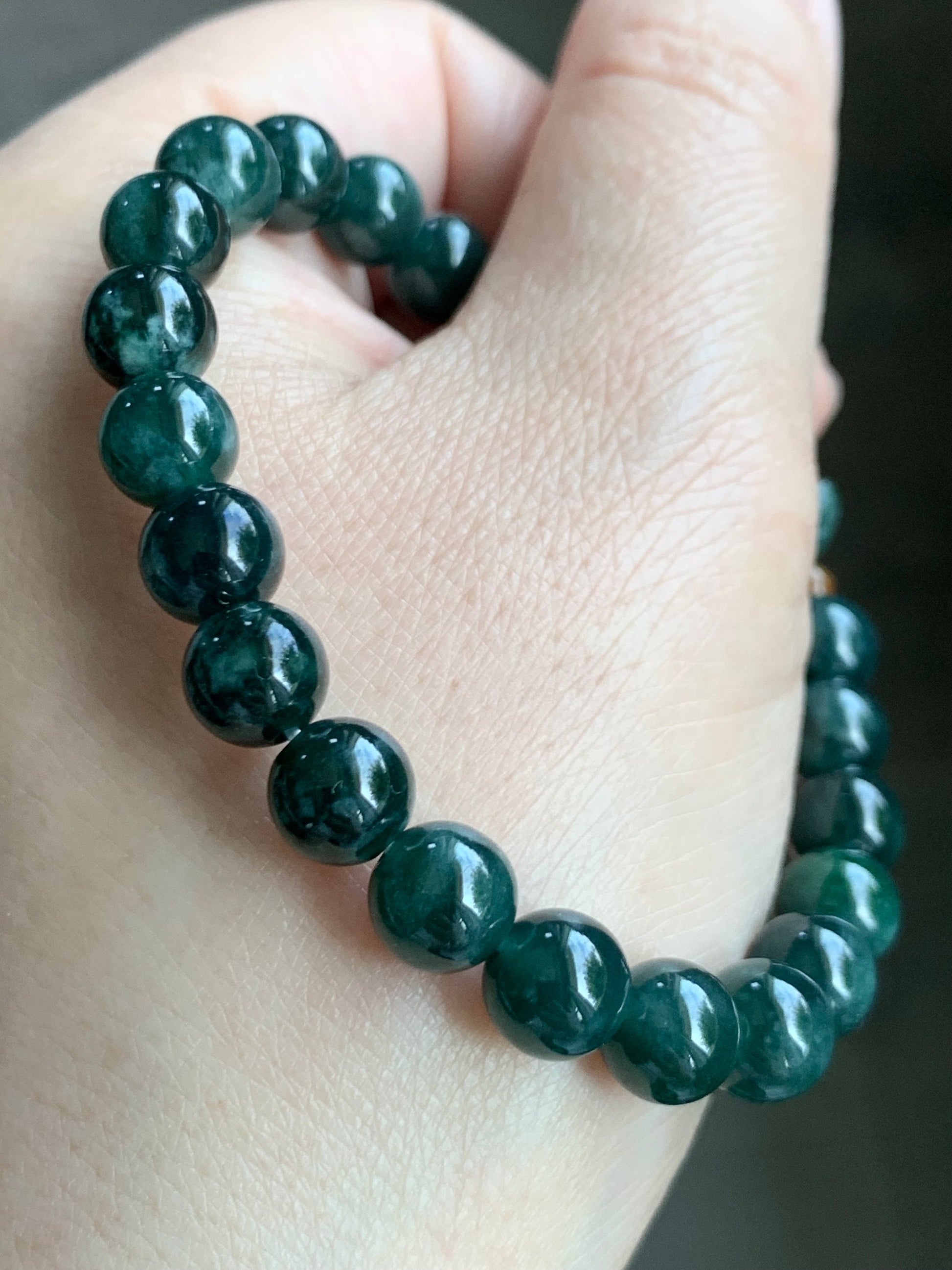 Natural Guatemalan Translucent Dark Teal Green jadeite Burmese Icy Green Marbled Jadeite Goldfish Beaded Bracelet 6.75” 天然缅甸冰飘花翡翠金鱼冰危深绿圆珠手串