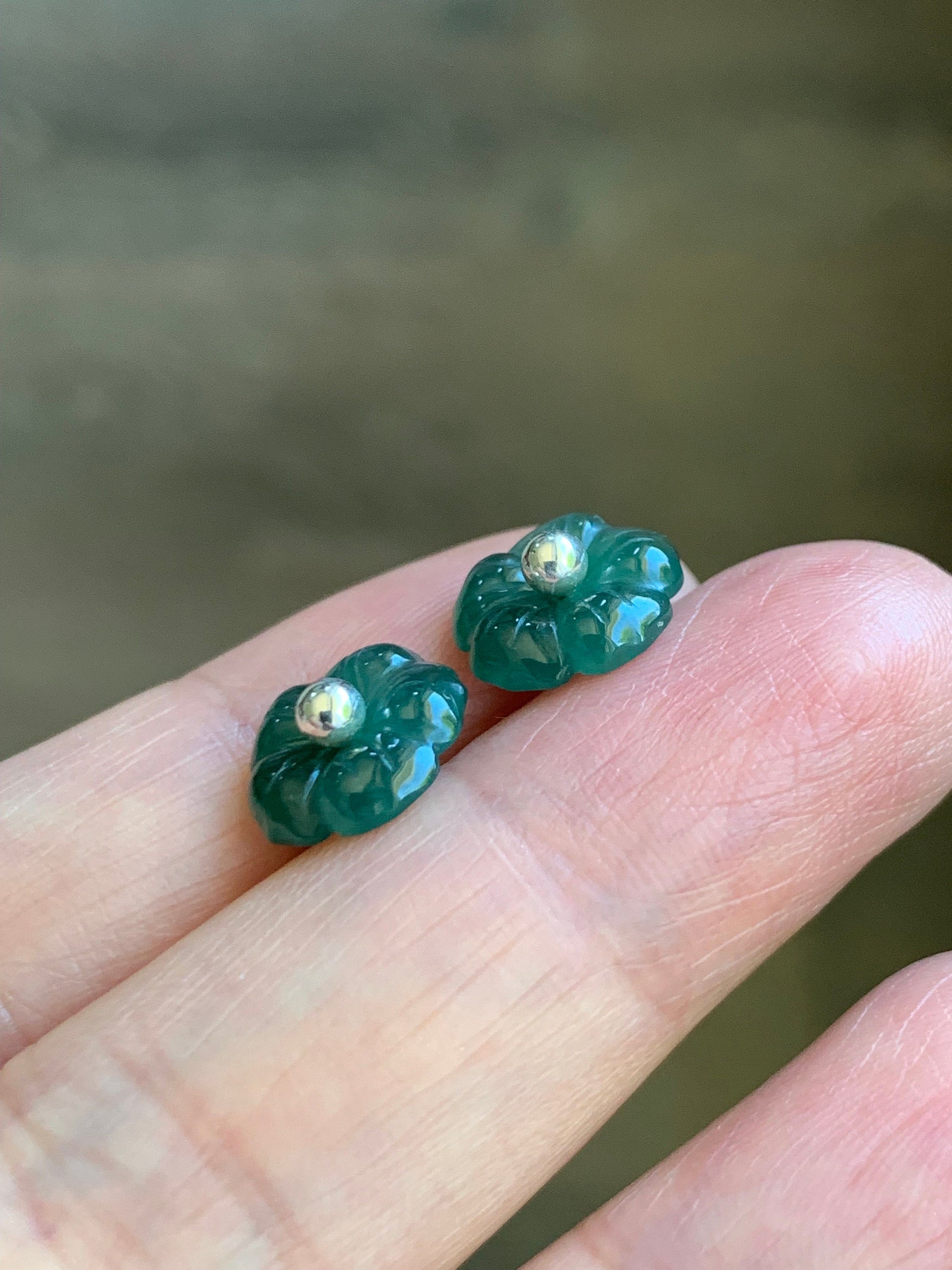 Natural Guatemalan Icy Translucent Gelatinous Deep Teal Green Jadeite Hibiscus Flower Stud Earrings Sterling Silver 天然冰危湖水绿翡翠朱槿花银耳钉 A