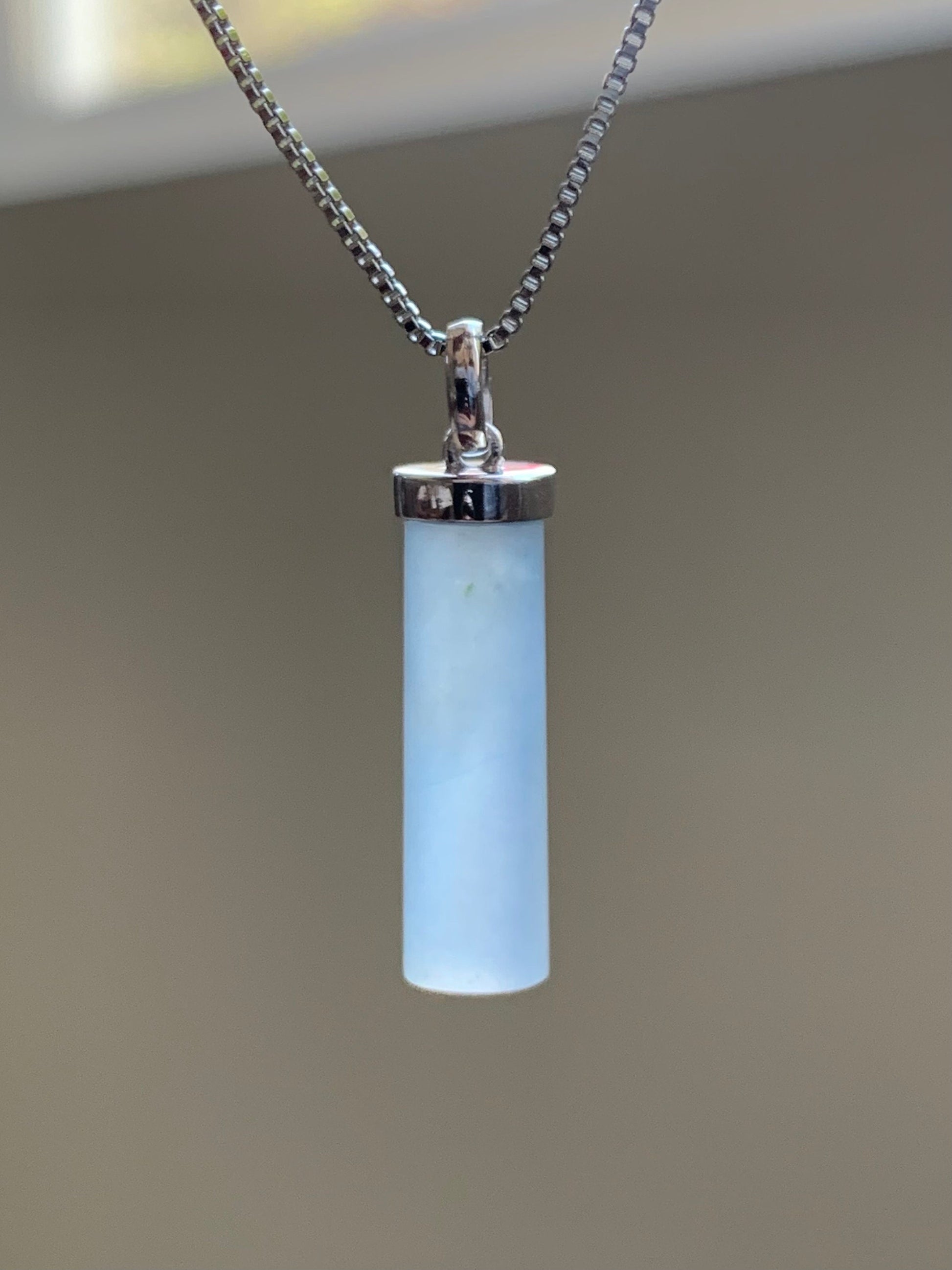Certified Natural Burmese Icy Translucent Gelatinous White Jadeite Cylinder Pendant 18K White Gold Bail 2.11g 天然缅甸白冰胶翡翠椭圆圆柱镶嵌吊坠 7035