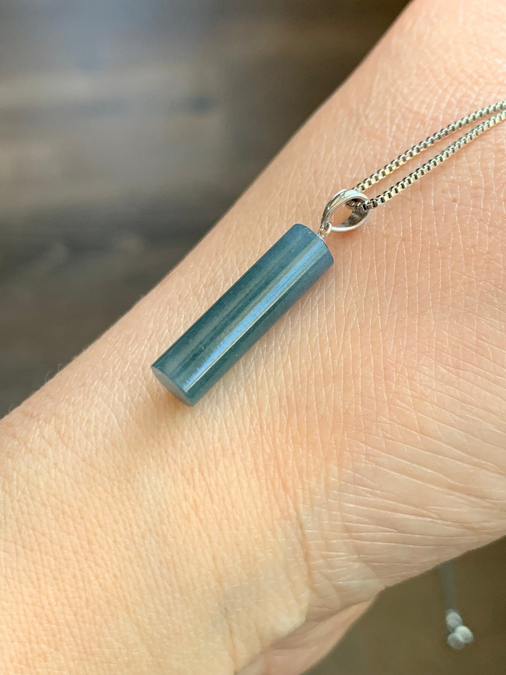 Natural Guatemalan Icy Translucent Dark Blue Jadeite Pillar Cylinder Pendant 18K White Gold 天然冰危深蓝翡翠圆柱镶嵌吊坠 A