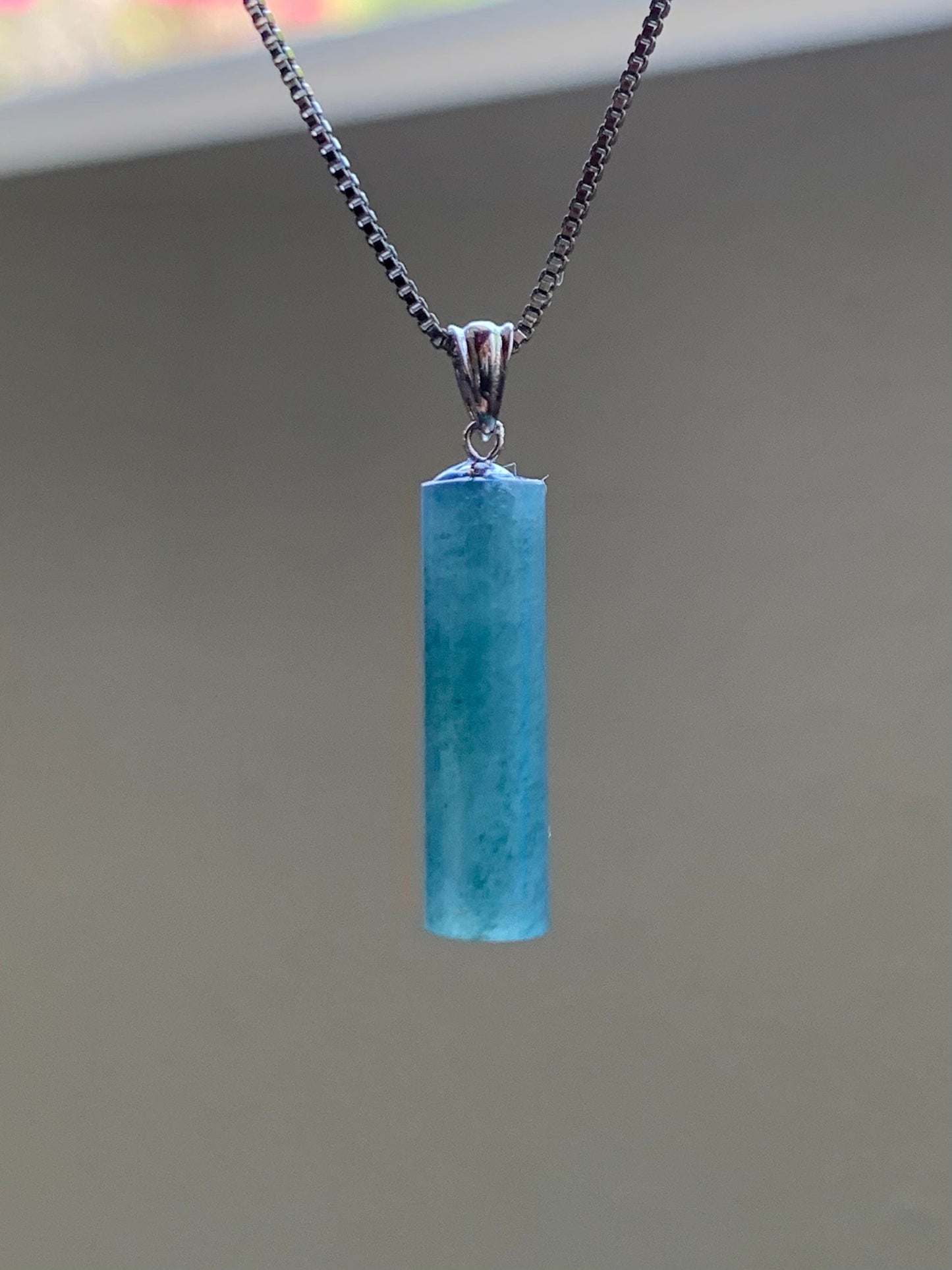 Natural Guatemalan Icy Translucent Dark Blue Jadeite Pillar Cylinder Pendant 18K White Gold 天然冰危深蓝翡翠圆柱镶嵌吊坠 A