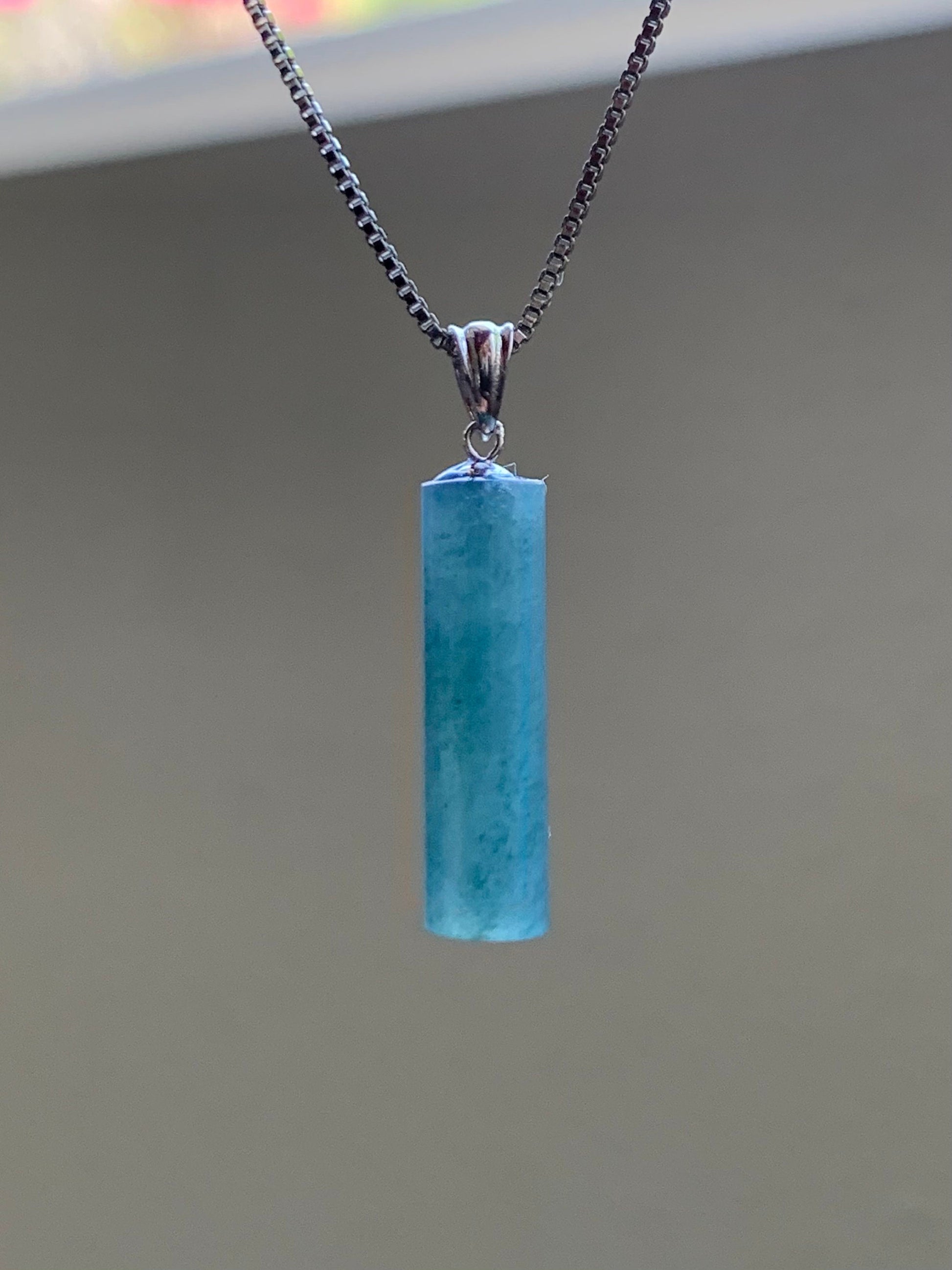 Natural Guatemalan Icy Translucent Dark Blue Jadeite Pillar Cylinder Pendant 18K White Gold 天然冰危深蓝翡翠圆柱镶嵌吊坠 A