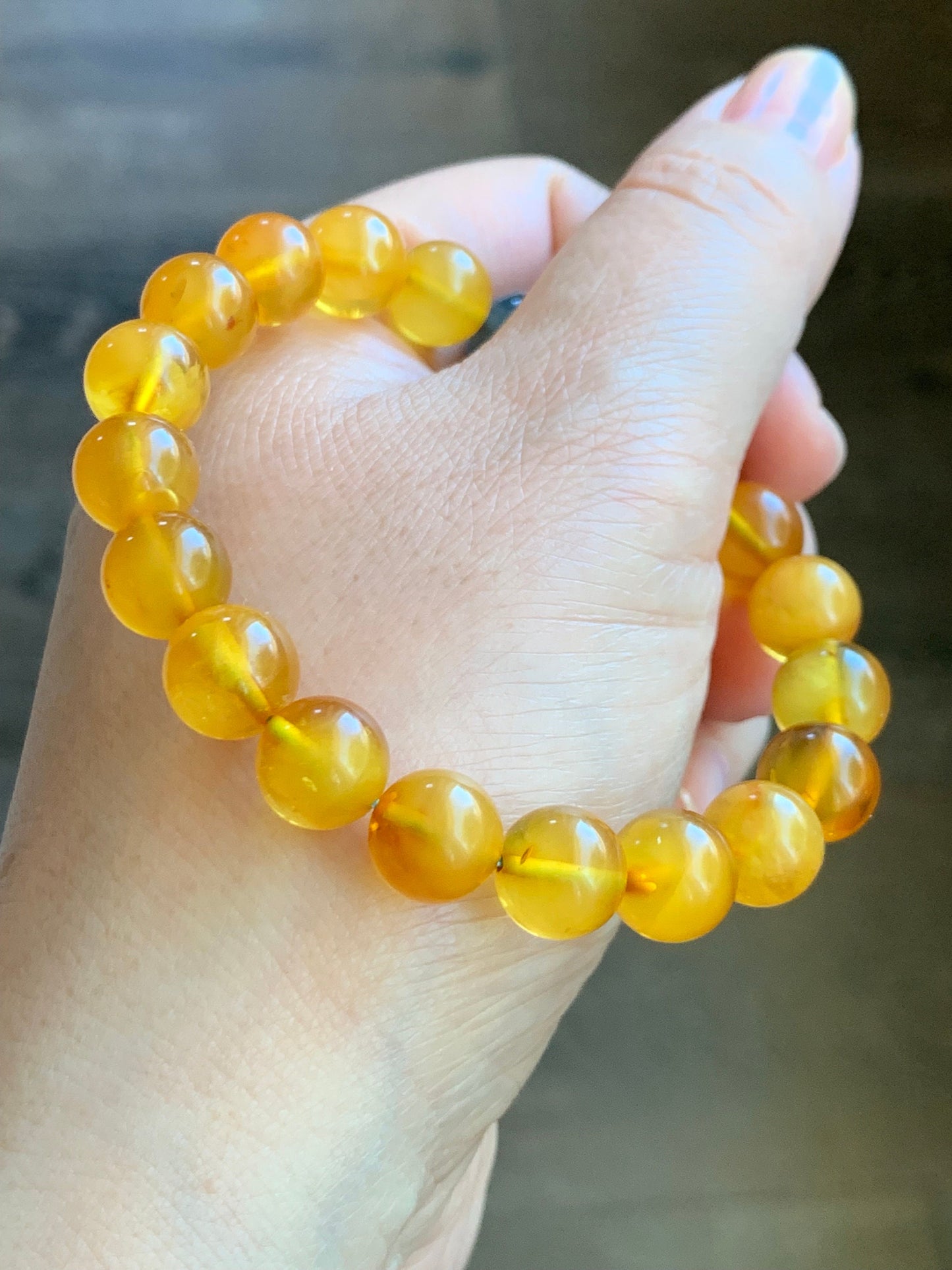 Natural Guatemalan Premium Icy Light Blue Jadeite Bead Aged Fossilized Honeybee Wax Yellow Tree Resins Beaded Bracelet 7" 12g 天然冰危蓝翡翠珠蜜蜡珠手串