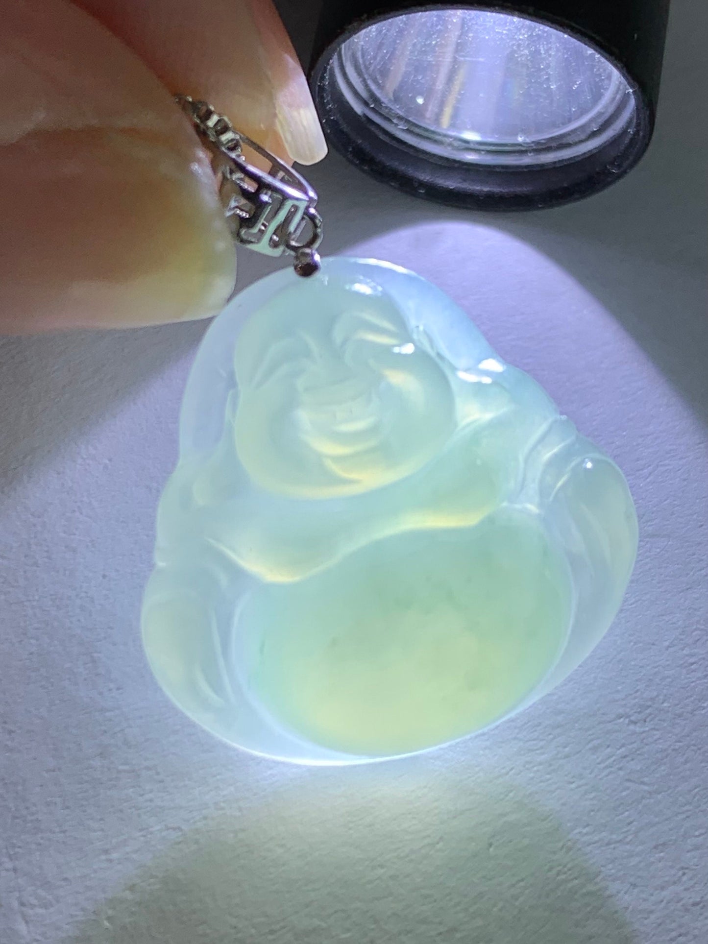 Natural Burmese Icy Translucent Gelatinous Light Green Jadeite Carved Buddha Pendant 18K White Gold 3 grams 天然缅甸冰胶晴底翡翠佛公镶嵌吊坠