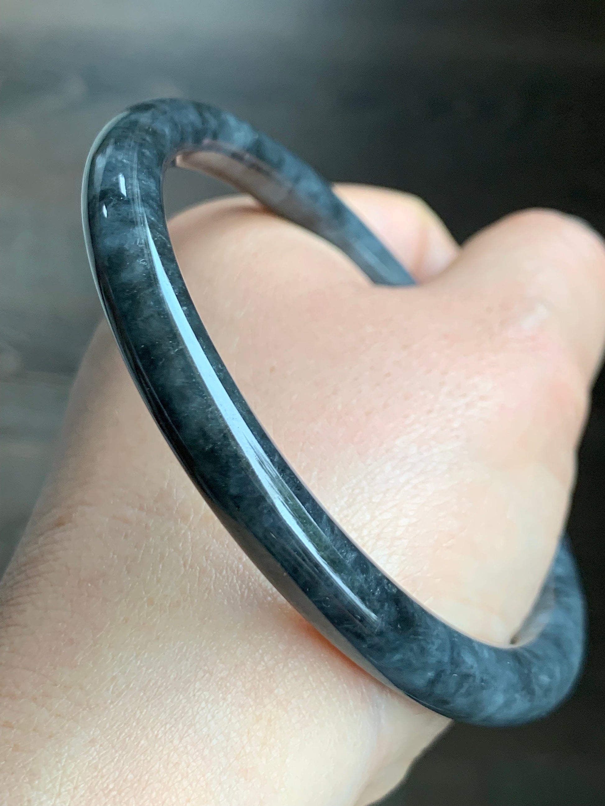 Certified Natural Burmese Icy Translucent Dark Wuji Jadeite Slim Bangle Bracelet 7.5x7.5mm 63mm 7.75” 34.10g 天然缅甸冰乌鸡翡翠圆条手镯 1491