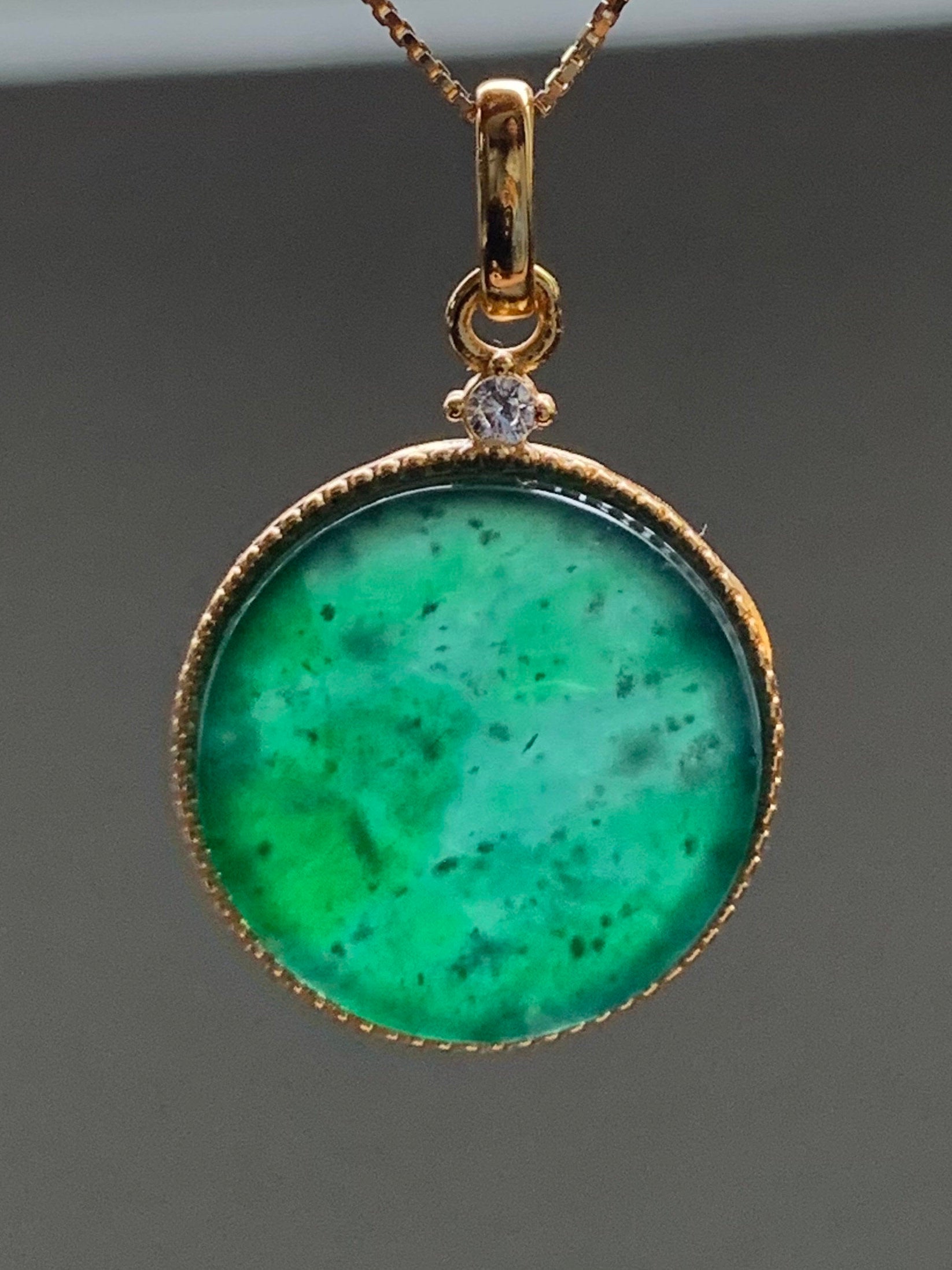Natural Guatemalan Icy Translation Deep Teal Green Jadeite Round Wu Shi Pai Pendant Sterling Silver Yellow Gold Finish 天然冰危湖水绿飘雪花翡翠无事牌镶嵌吊坠 A
