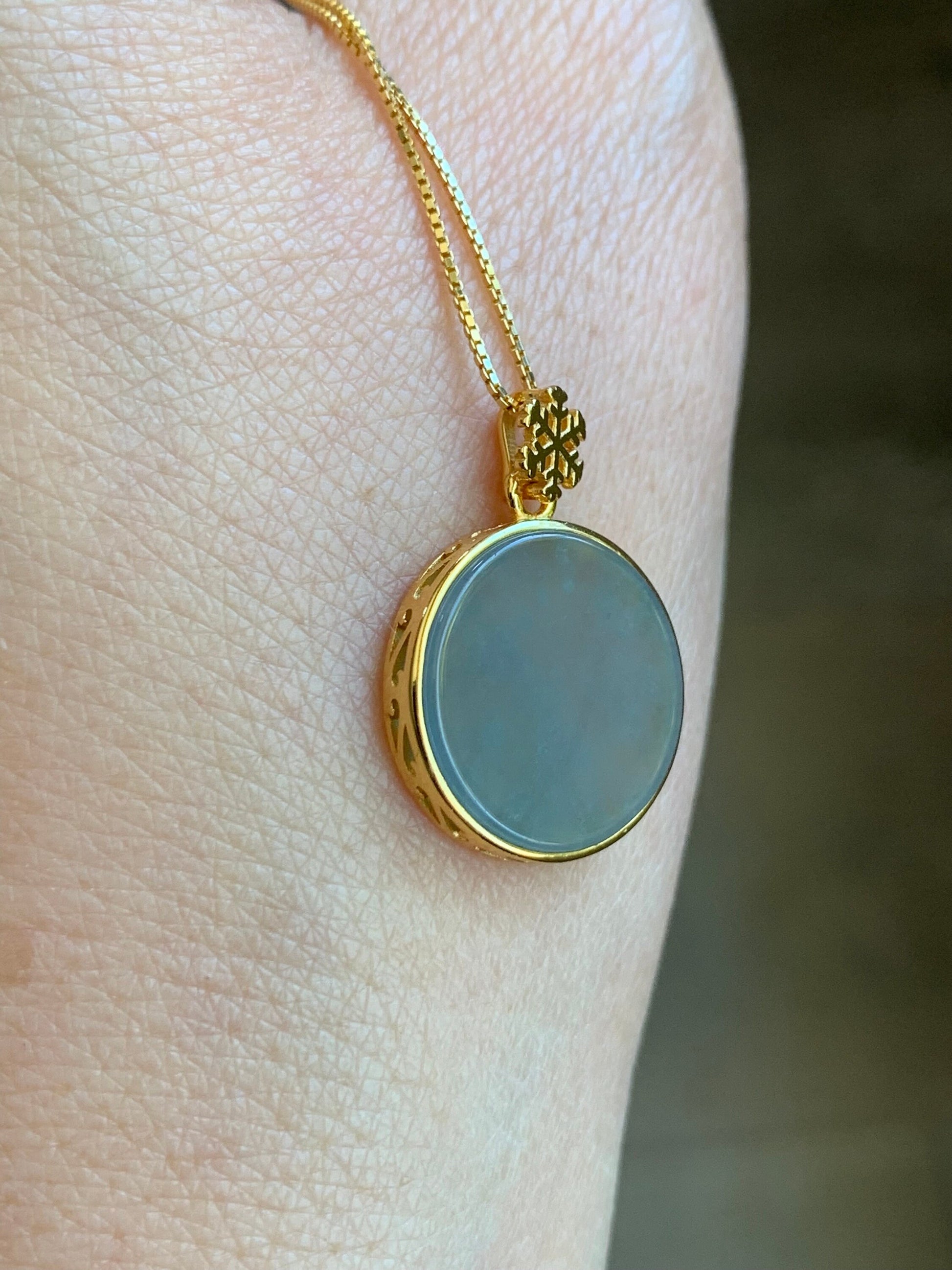 Natural Guatemalan Icy Highly Translation Light Blue Jadeite Round Wu Shi Pai Pendant Sterling Silver Yellow Gold Finish 天然冰危浅蓝翡翠无事牌镶嵌吊坠 A