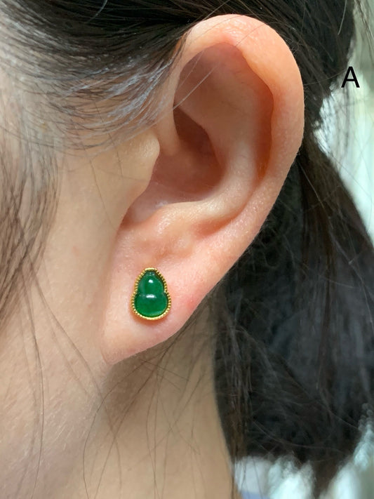 Natural Guatemalan Icy Translucent Green Jadeite Gourd Hulu Stud Earrings S925 Sterling Silver Yellow Gold Overlay 天然冰危绿翡翠葫芦银镶耳钉 A