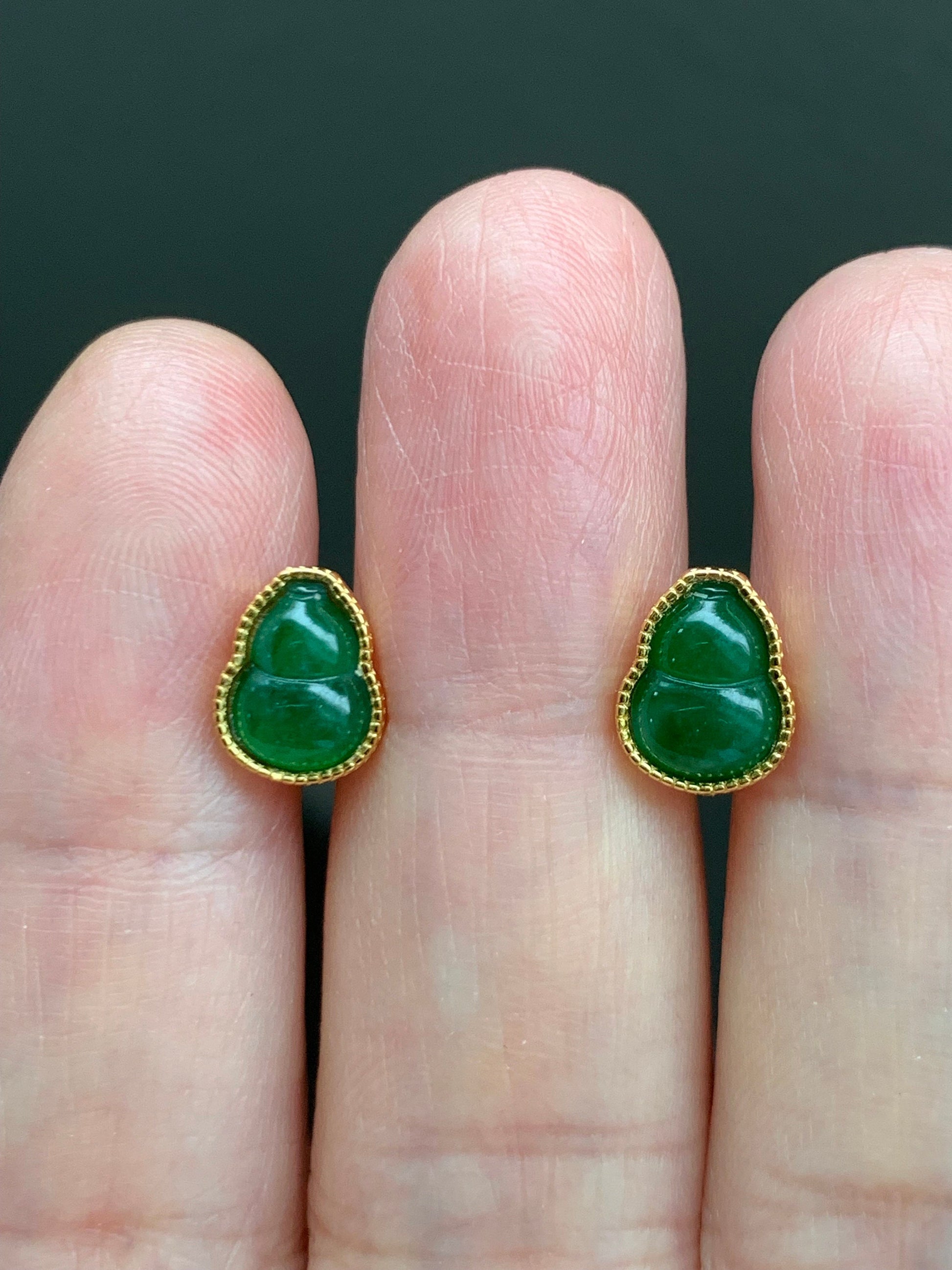 Natural Guatemalan Icy Translucent Green Jadeite Gourd Hulu Stud Earrings S925 Sterling Silver Yellow Gold Overlay 天然冰危绿翡翠葫芦银镶耳钉 A
