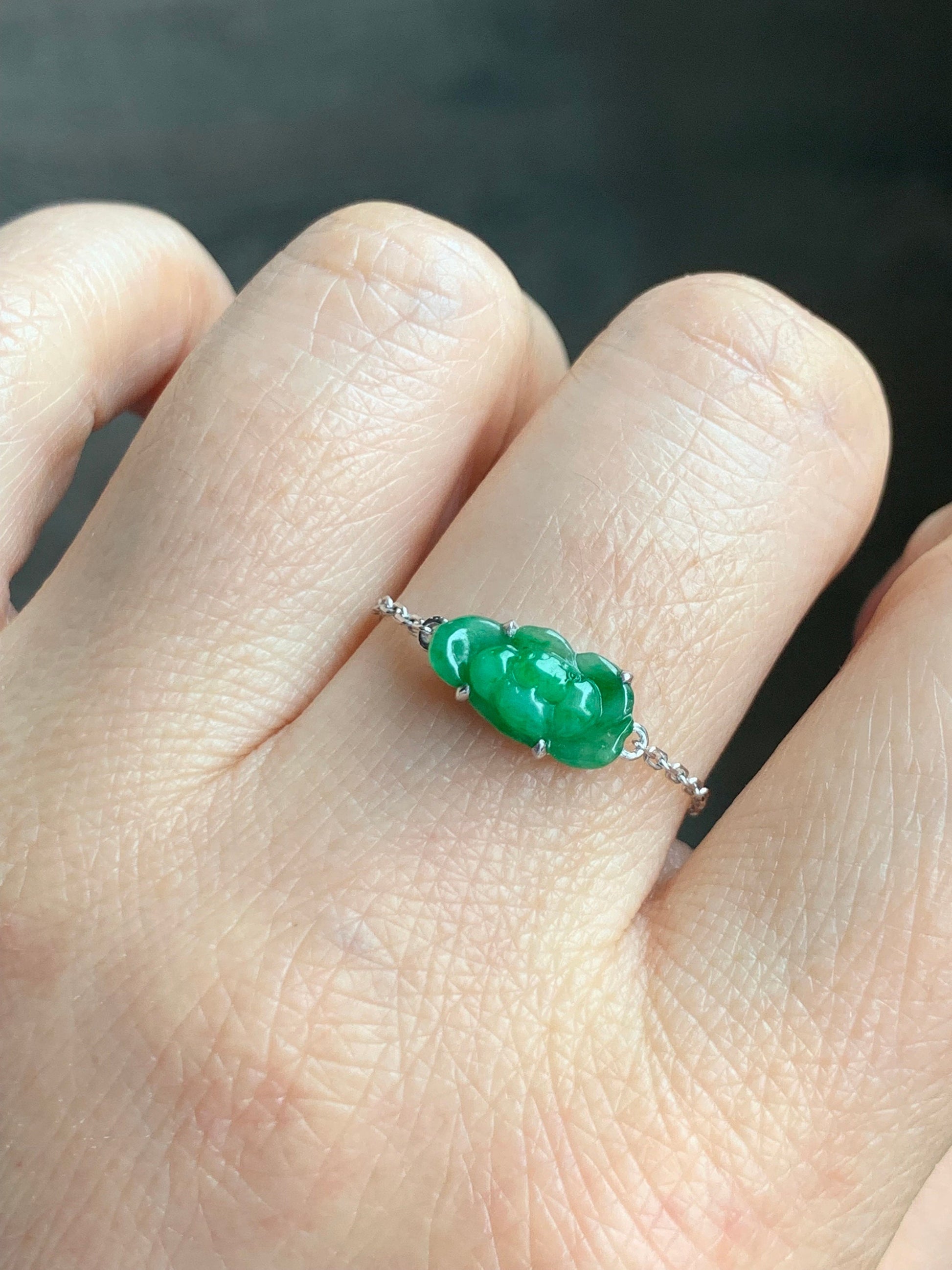 Certified Natural Burmese Icy Translucent Vibrant Green Jadeite Carved Lotus Flower Chain Ring 18K White Gold Adjustable 天然缅甸冰阳绿翡翠荷花镶嵌戒指