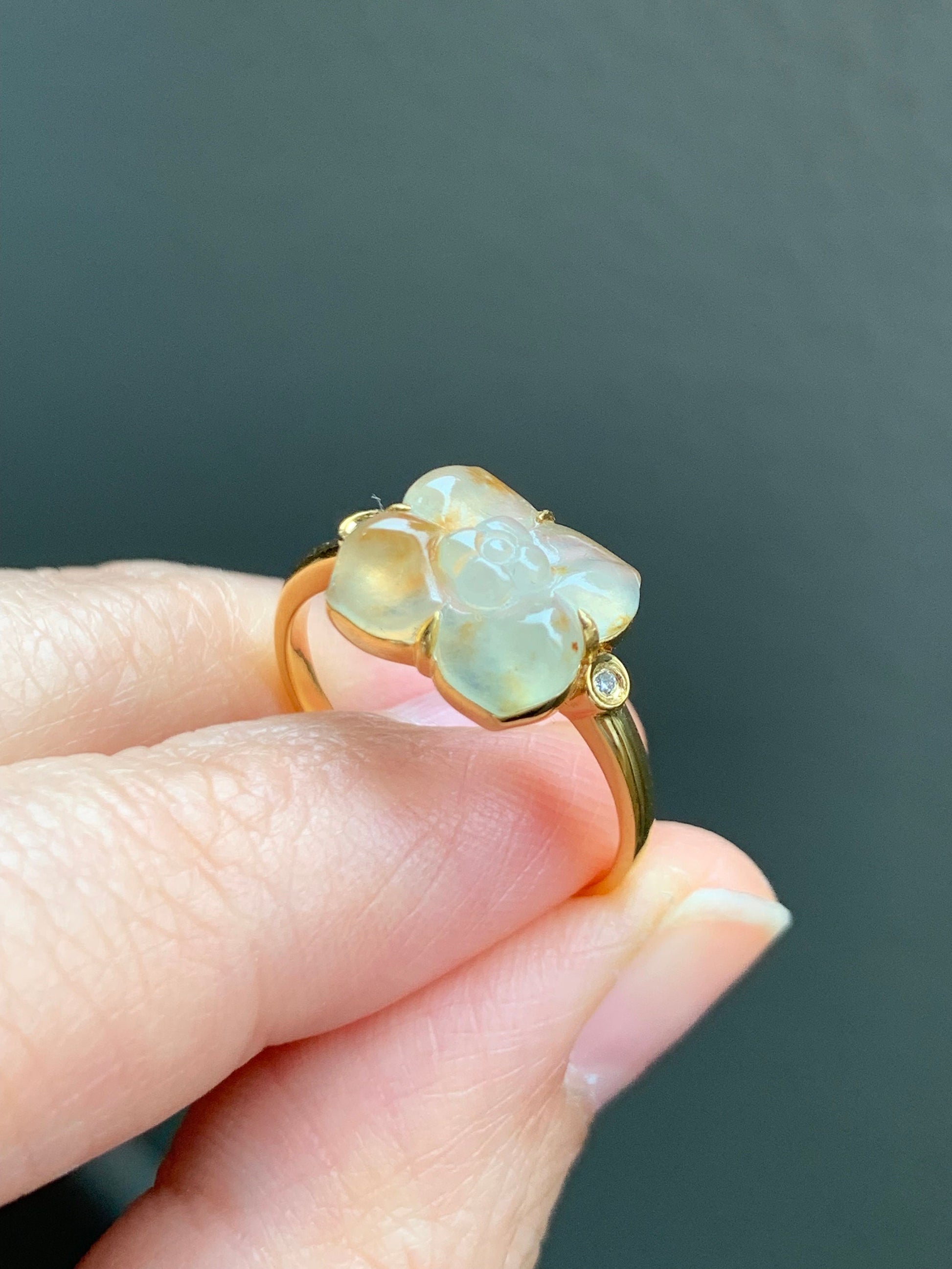 Certified Natural Burmese Icy Highly Translucent Light Yellow Cognac Marbled Jadeite Flower Ring 18K Yellow Gold Sz 7.25 天然缅甸冰糖黄撒金翡翠钻石镶嵌戒指