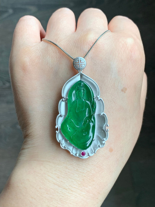 Certified Natural Guatemalan Icy Highly Translucent Vibrant Green Jadeite Carved Guanyin Pendant Sterling Silver 10.95g 天然老种冰危绿翡翠观音镶嵌吊坠 1470