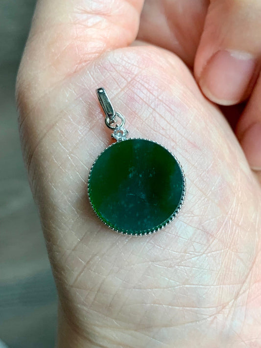 Natural Guatemalan Icy Translation Deep Teal Green Jadeite Round Wu Shi Pai Pendant Sterling Silver 天然冰危湖水绿飘雪花翡翠无事牌镶嵌吊坠