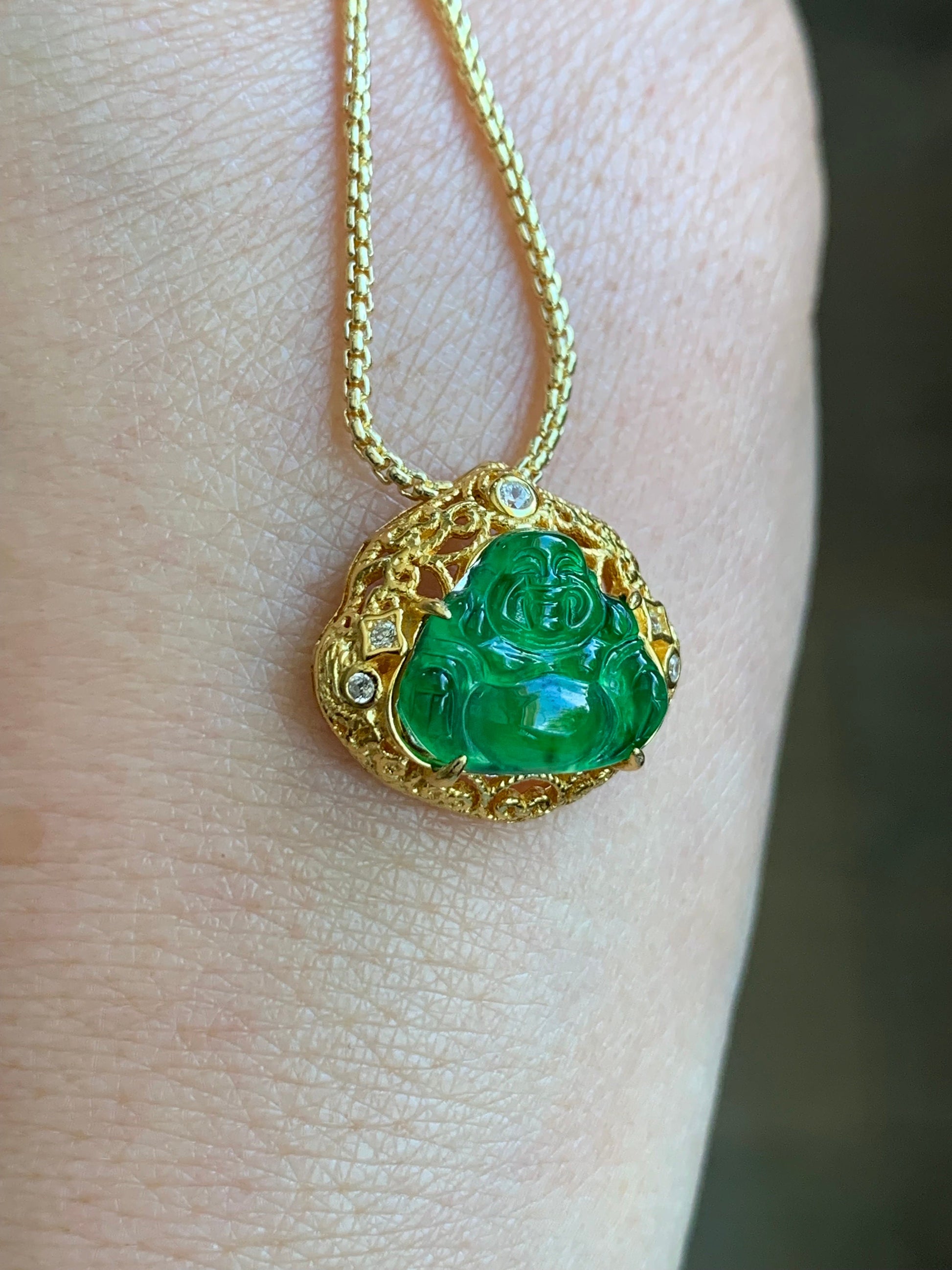 Natural Guatemalan Icy Highly Translucent Vibrant Green Jadeite Carved Buddha Pendant Sterling Silver Yellow Gold Overlay 天然冰危阳绿翡翠佛公镶嵌吊坠