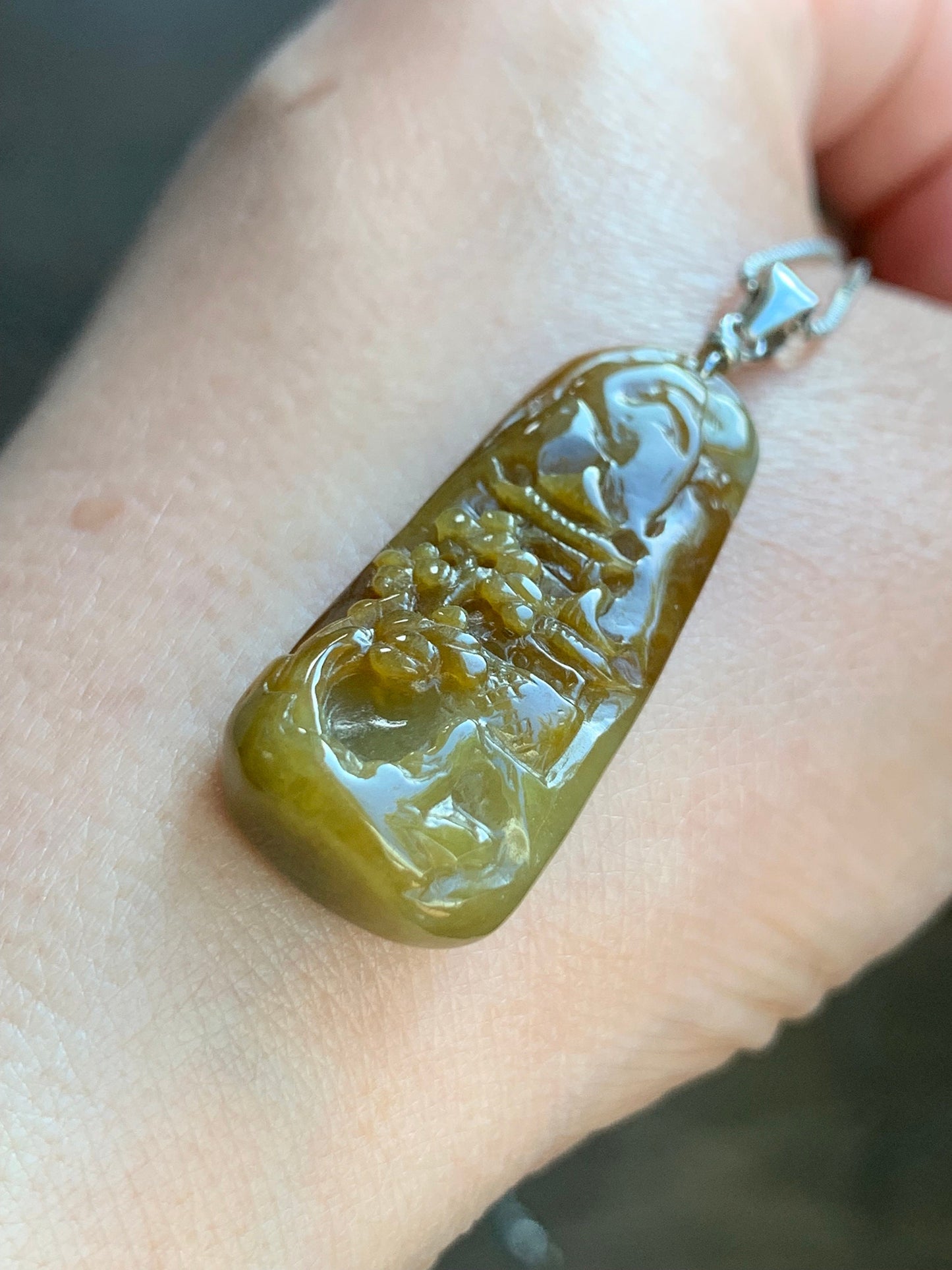 Natural Burmese Icy Translucent Deep Rich Yellow Jadeite Shan Shui Landscape Pendant Sterling Silver Bail 7g 天然缅甸冰油黄翡翠山水牌吊坠