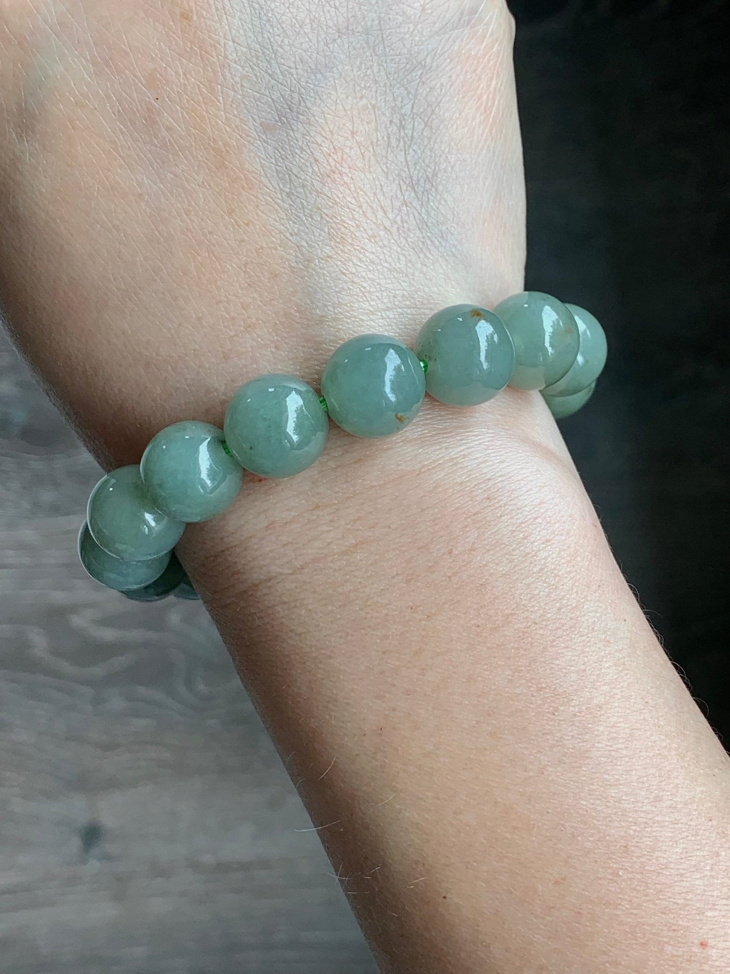 Large Natural Burmese Icy Translucent Dusty Sage Green Jadeite w/ Yellow Marbling Beaded Bracelet Stretchy 12.8mm 7.5” 58g 天然缅甸冰豆绿撒金翡翠大卡手串