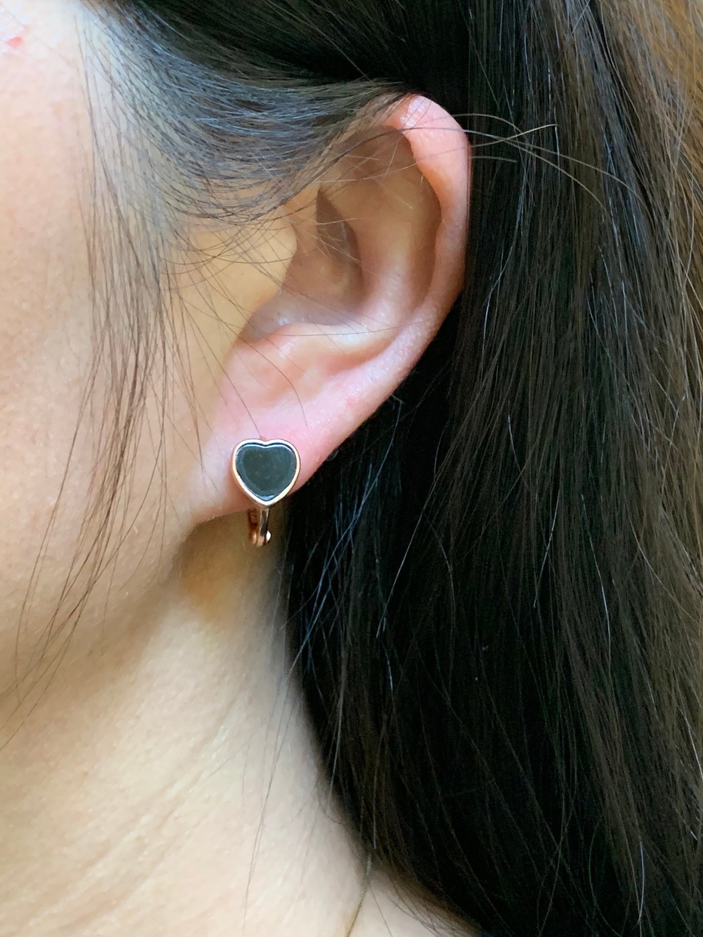 Natural Burmese Translucent Black Jadeite Heart Design Hoop Huggie Earrings S925 Sterling Silver Rose Gold Finish 3g 天然缅甸墨翠翡翠爱心银镶耳包