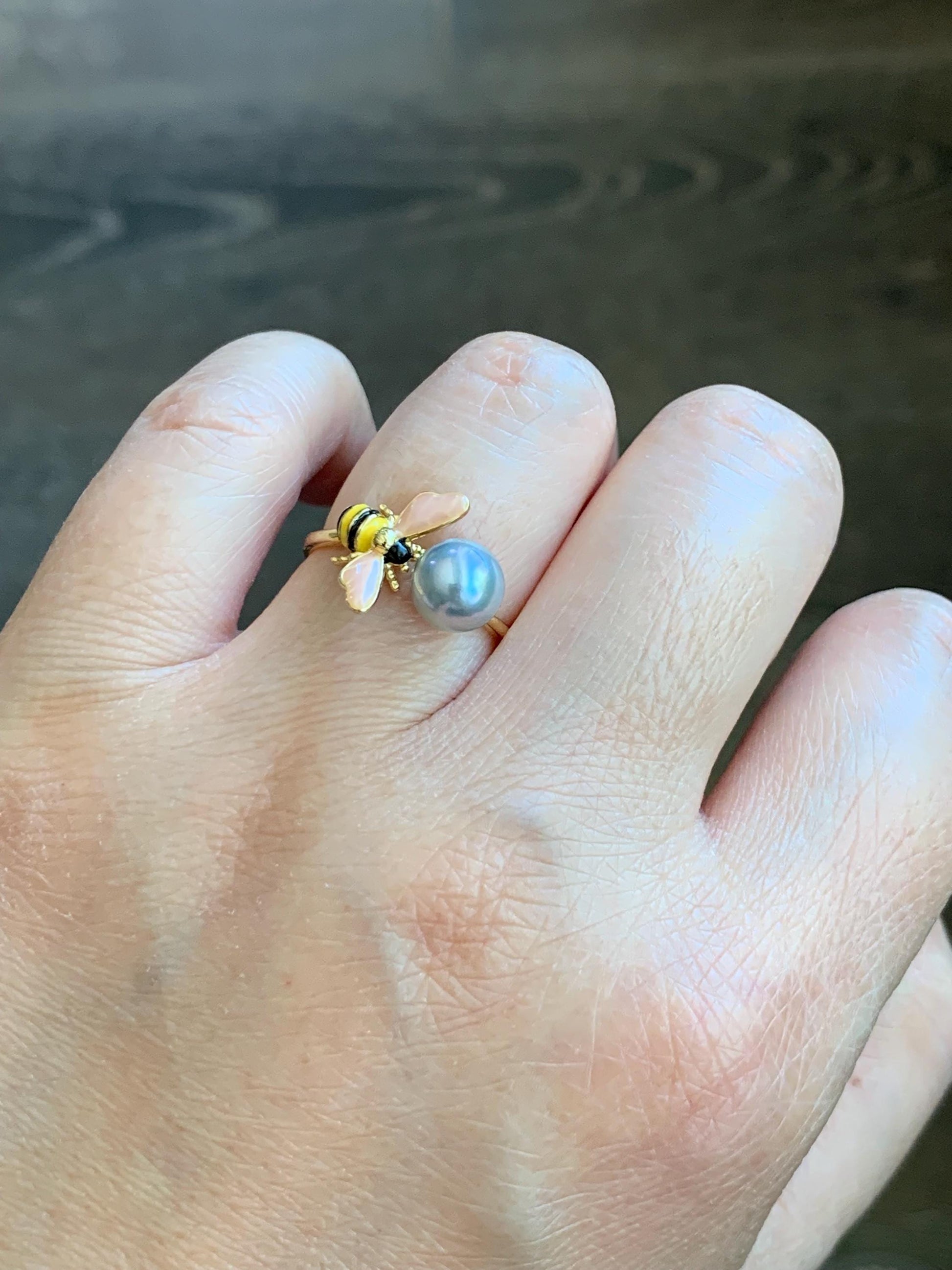 Natural Genuine Saltwater Silver Gray Pearl Round 925 Sterling Silver Ring Yellow Gold Overlay Adjustable 7.4mm 天然海水奶奶灰圆珍珠银托戒指 NNH512-4C
