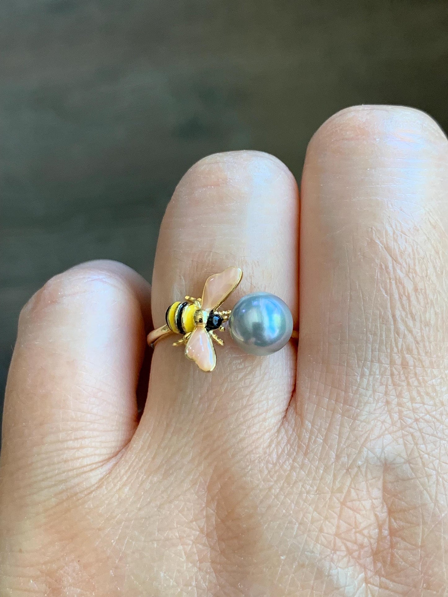 Natural Genuine Saltwater Silver Gray Pearl Round 925 Sterling Silver Ring Yellow Gold Overlay Adjustable 7.4mm 天然海水奶奶灰圆珍珠银托戒指 NNH512-4C
