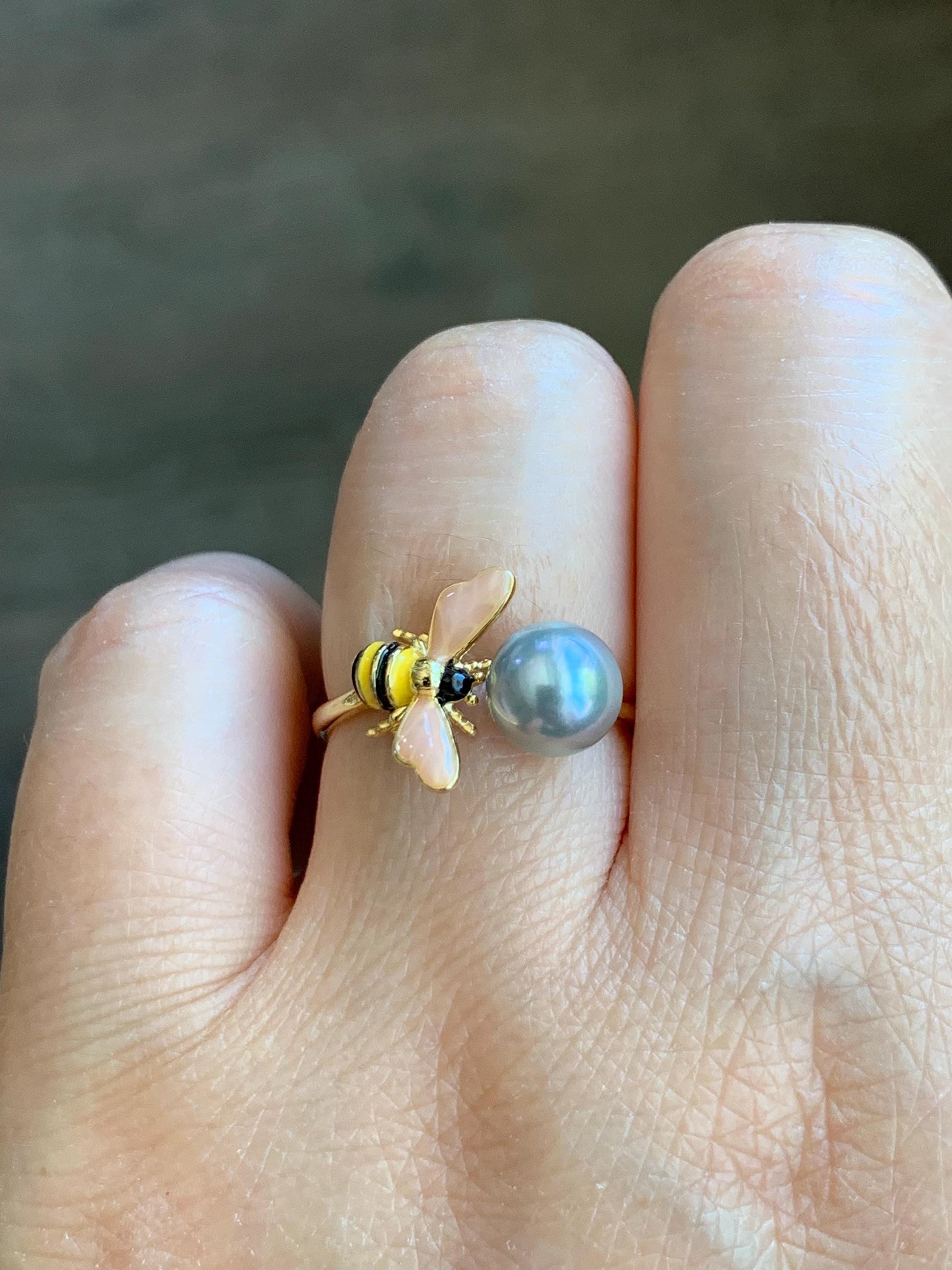 Natural Genuine Saltwater Silver Gray Pearl Round 925 Sterling Silver Ring Yellow Gold Overlay Adjustable 7.4mm 天然海水奶奶灰圆珍珠银托戒指 NNH512-4C