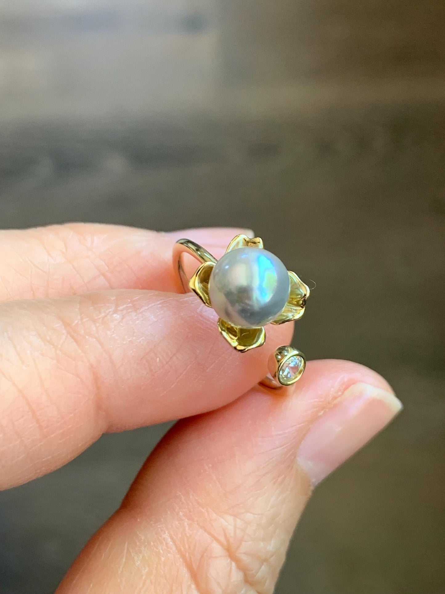 Natural Genuine Saltwater Silver Gray Pearl Round 925 Sterling Silver Ring Yellow Gold Overlay Adjustable 7.3mm 天然海水奶奶灰圆珍珠银托戒指 NNH512-4B